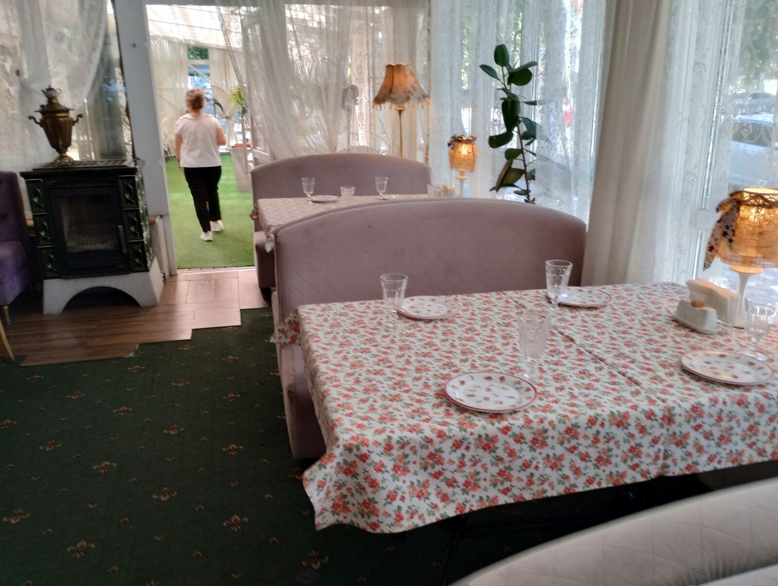 Veranda image 10