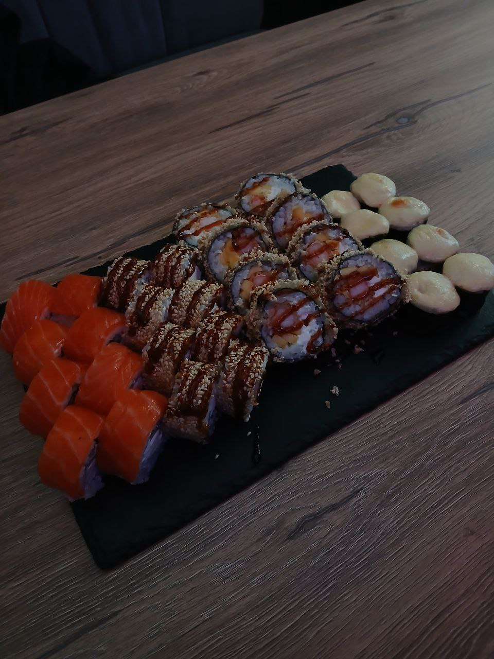 FOODZILLA SUSHI BAR image 3