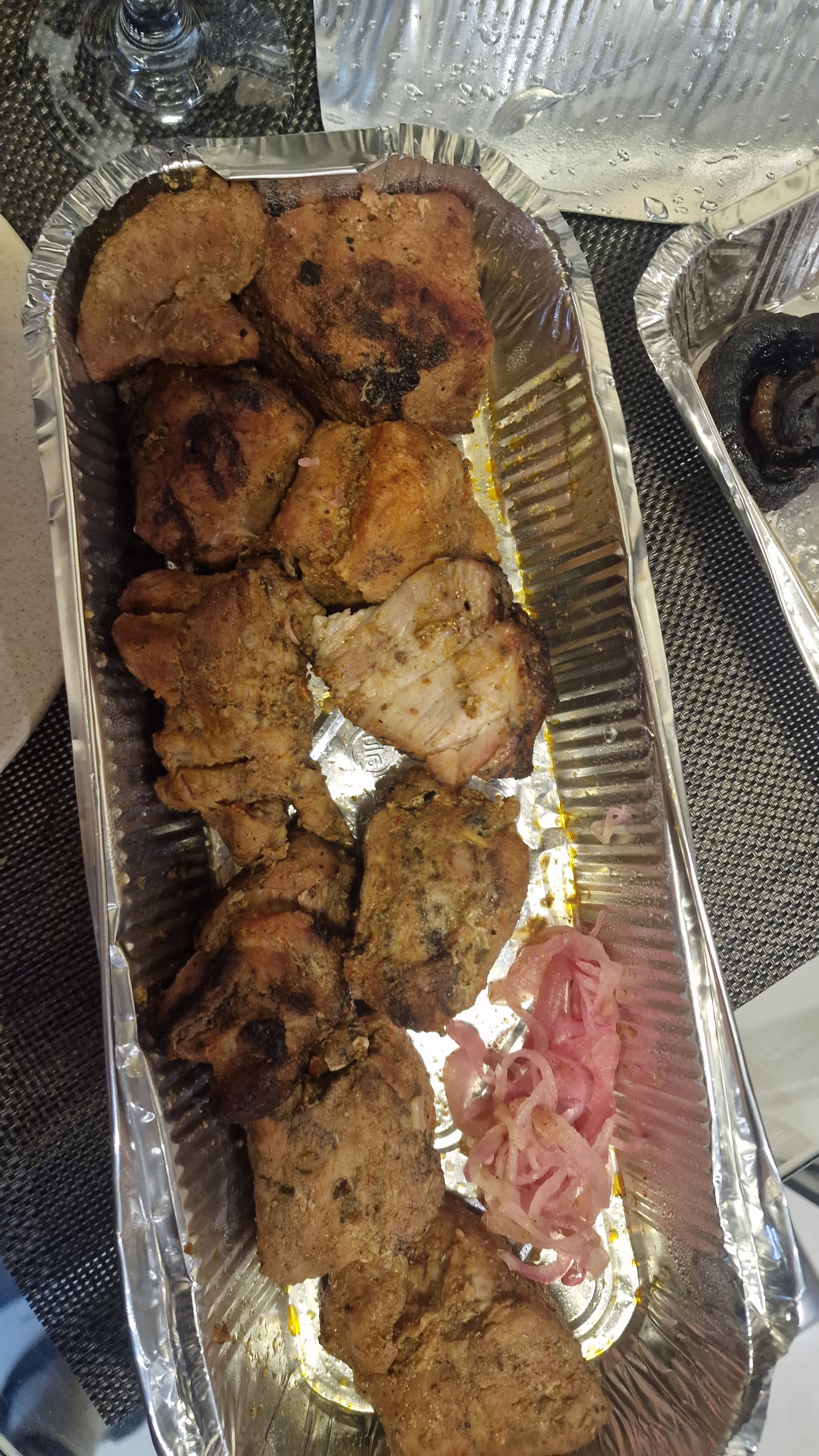 FOODZILLA SUSHI BAR image 4