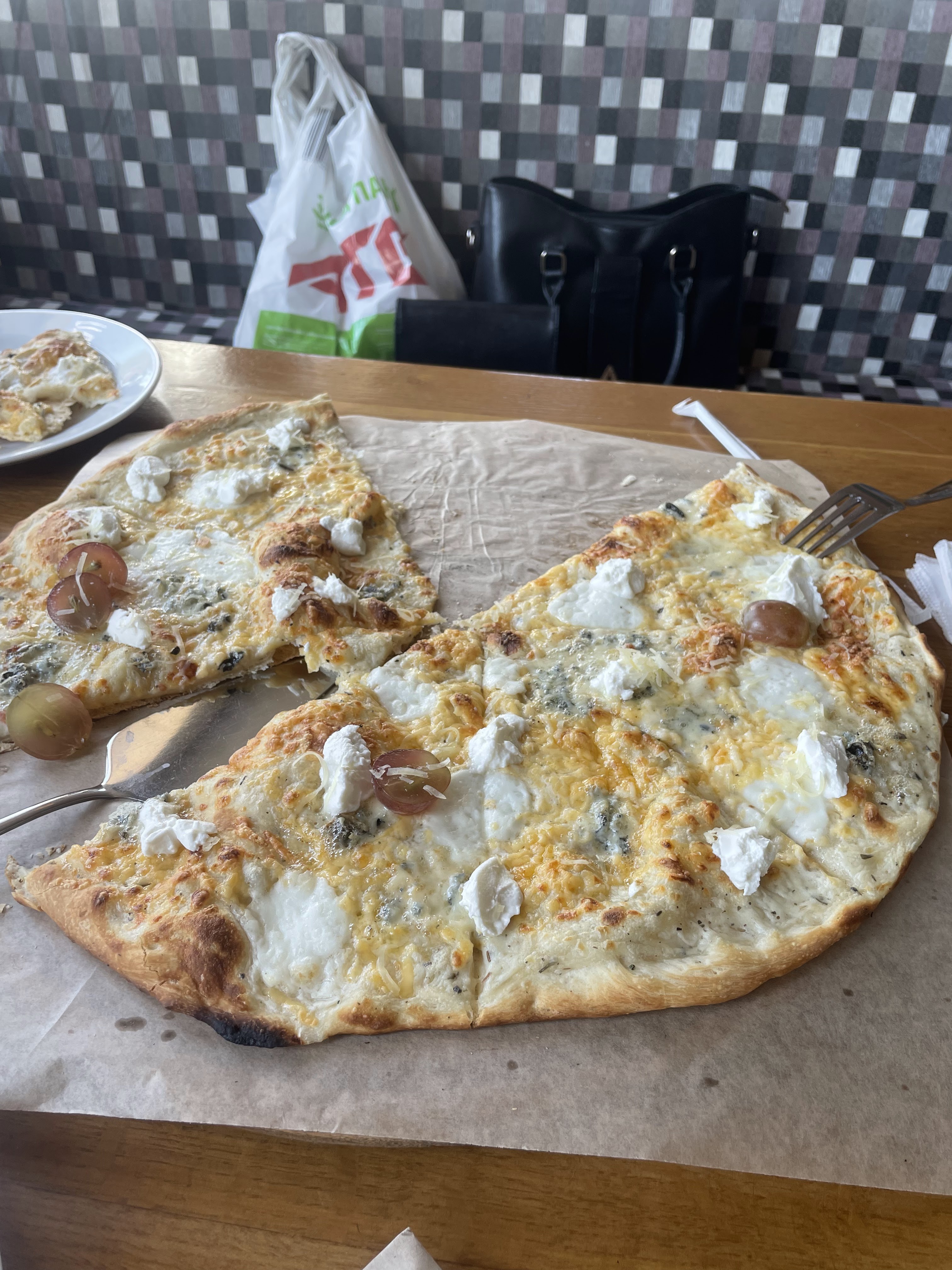 Pizza Celentano image 6