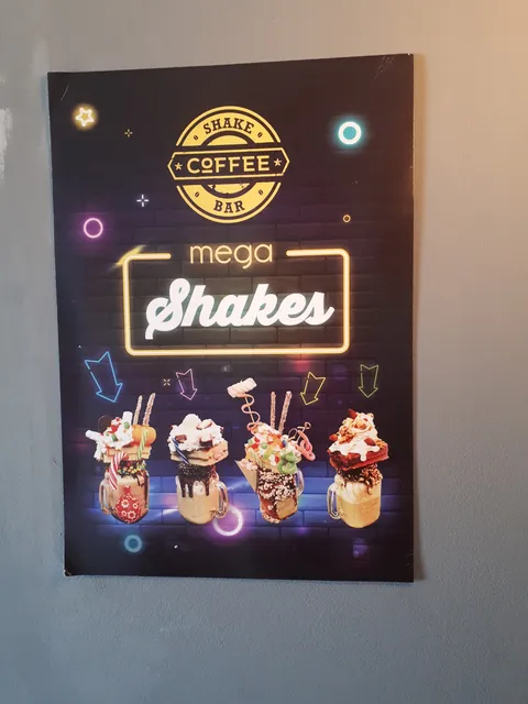 Shake Coffe Bar image 6
