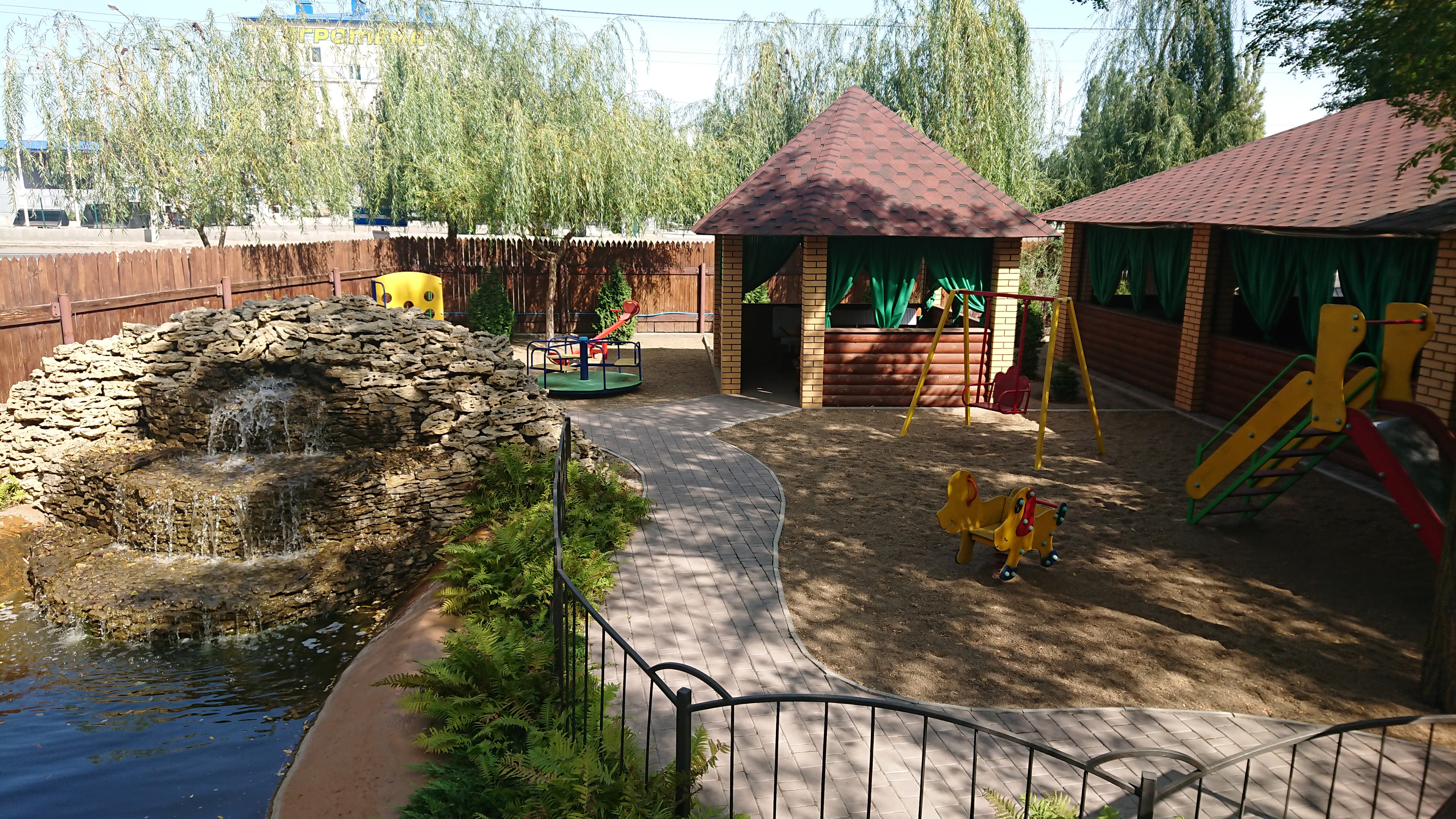 Колиба image 5