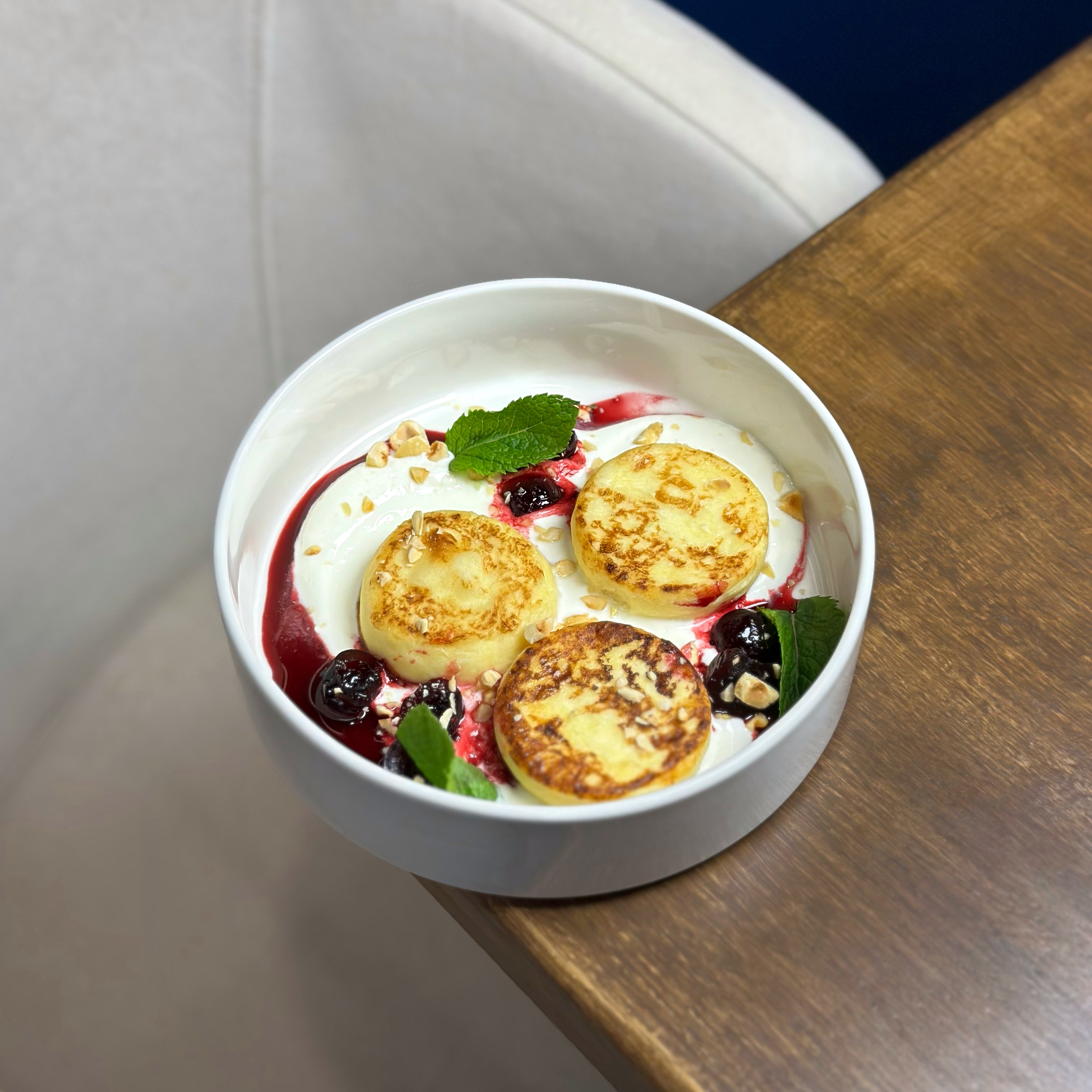 Duna lounge bar image 16