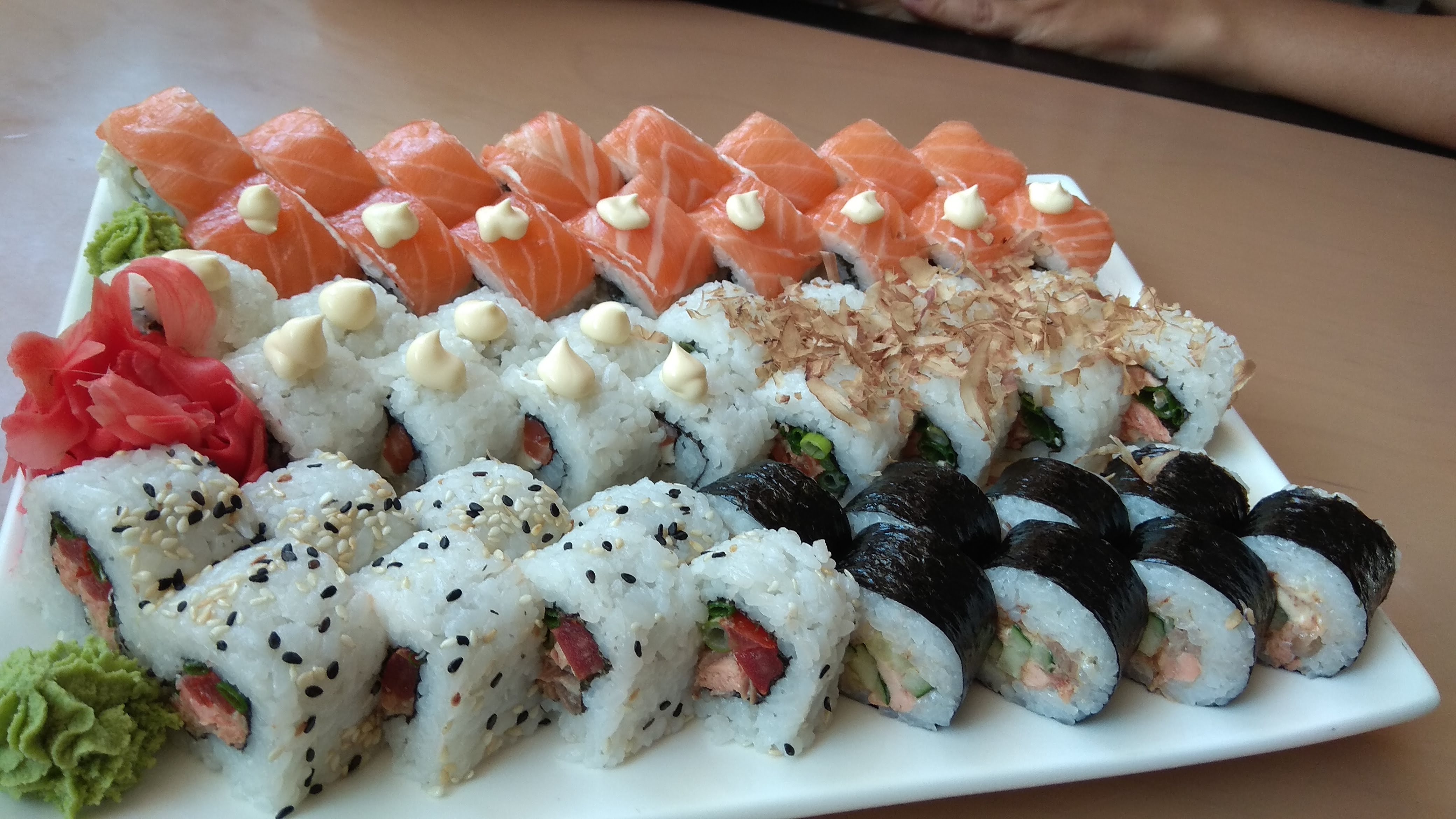 Fuji Sushi image 12