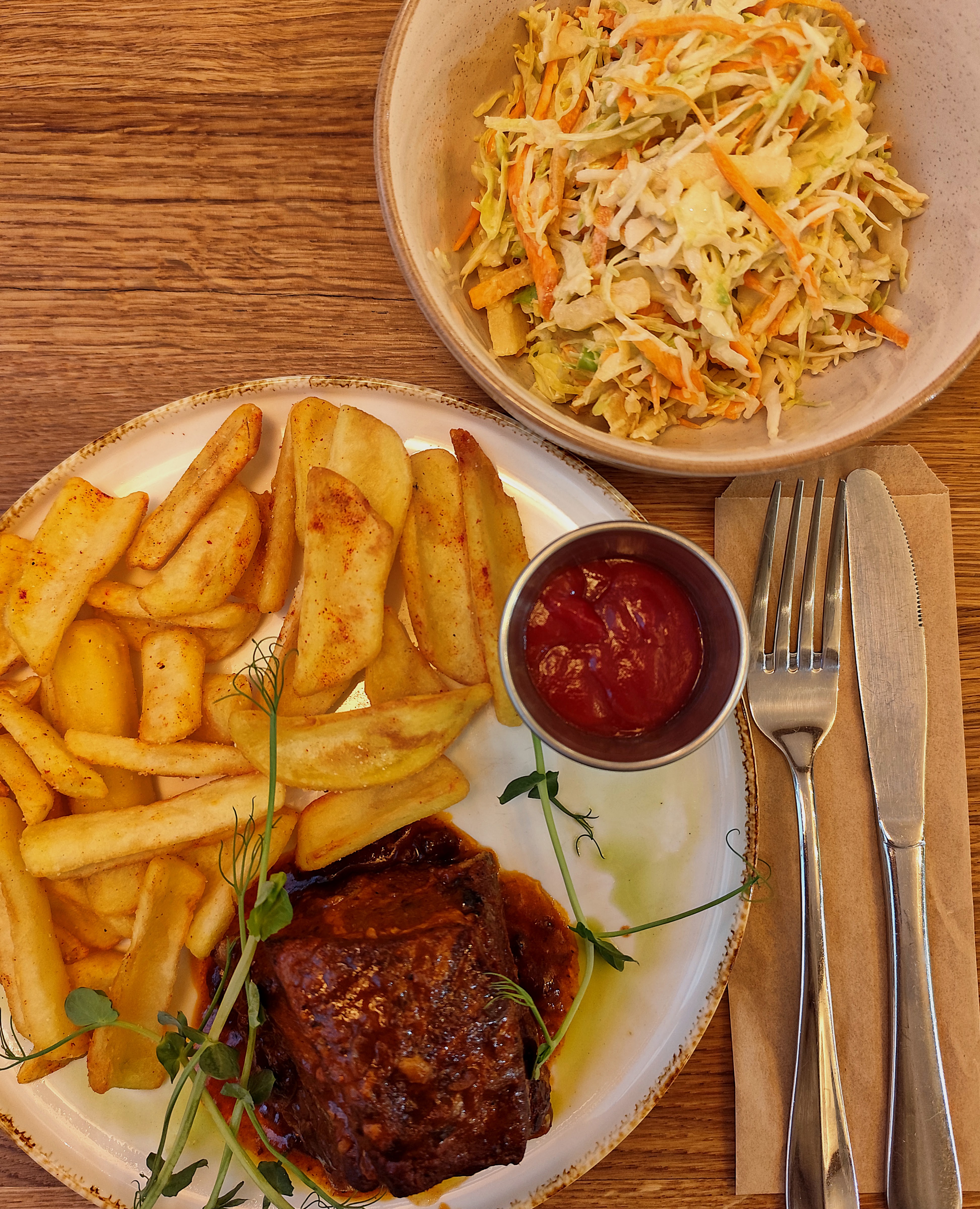 Mam Kukhnya, Shcho Poruch image 15