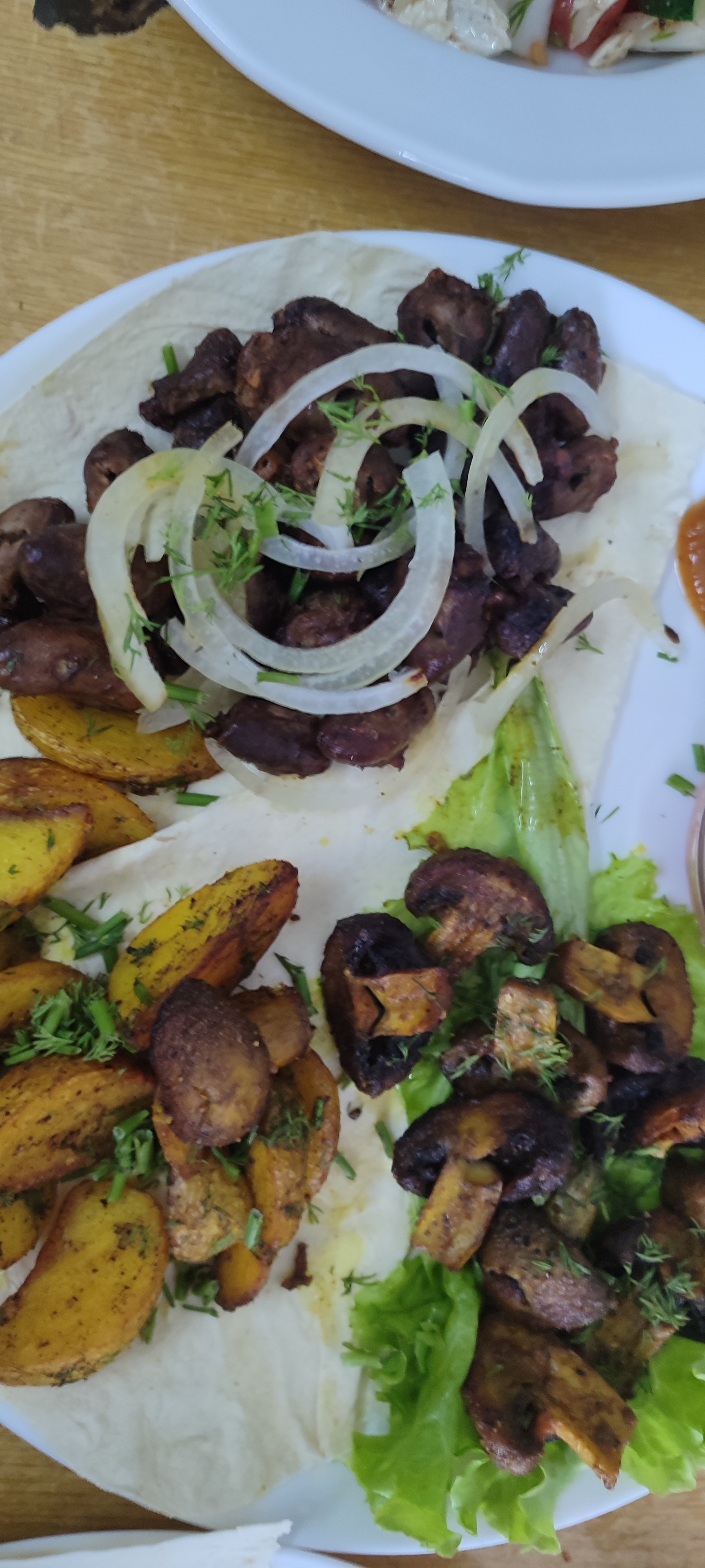 CRAZY FOX. Їжа напої на місці та з собою . image 6