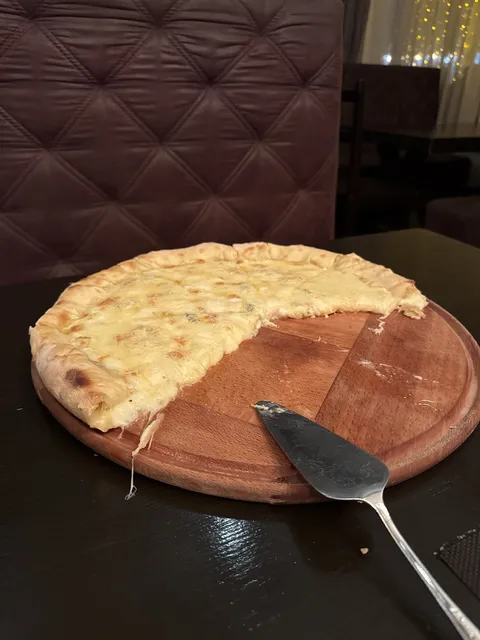 Pab Burbon - Restoran U Yuzhnoukrayinsʹku image 3