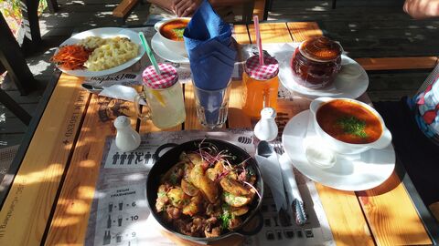 Pab Burbon - Restoran U Yuzhnoukrayinsʹku image 8