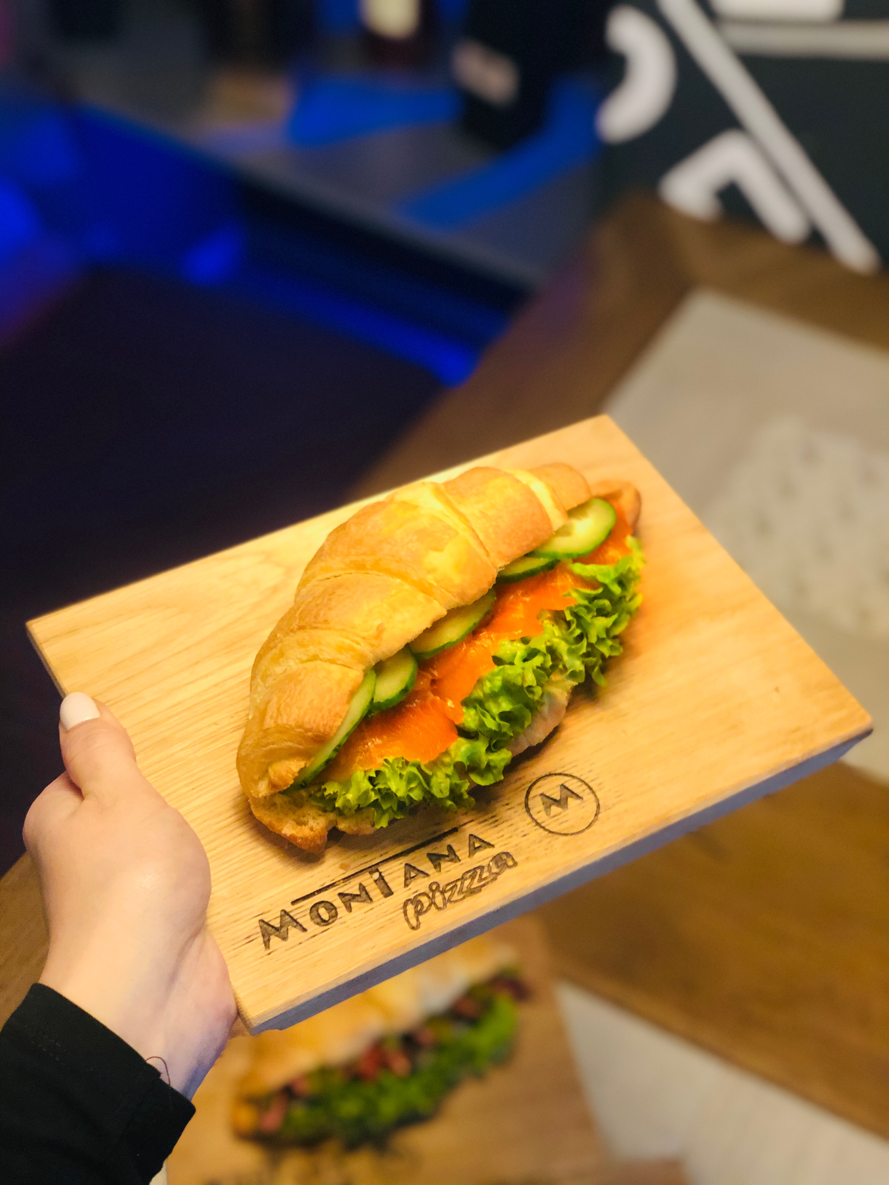 Montana Pizza image 3