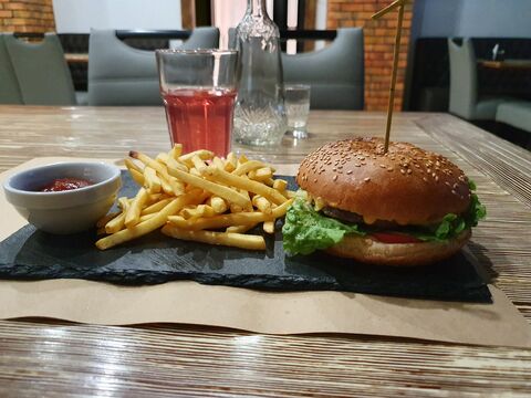 Grill House image 2