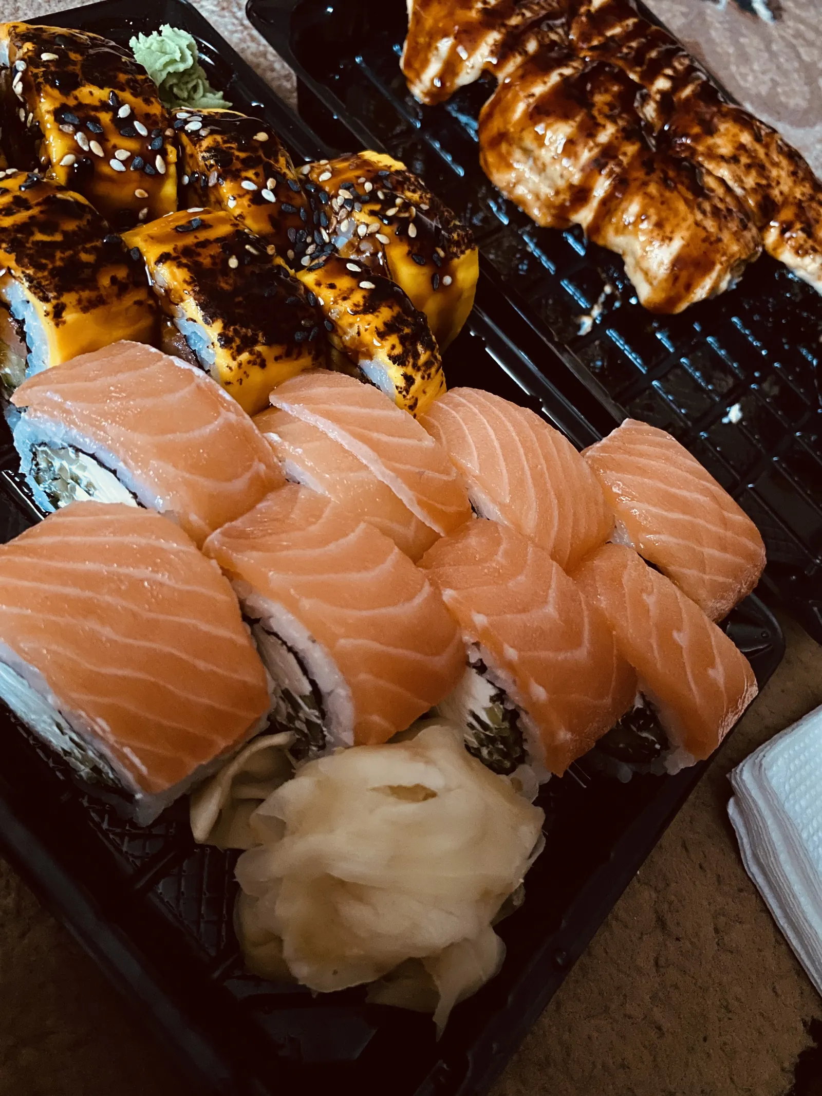 Sushi box image 2