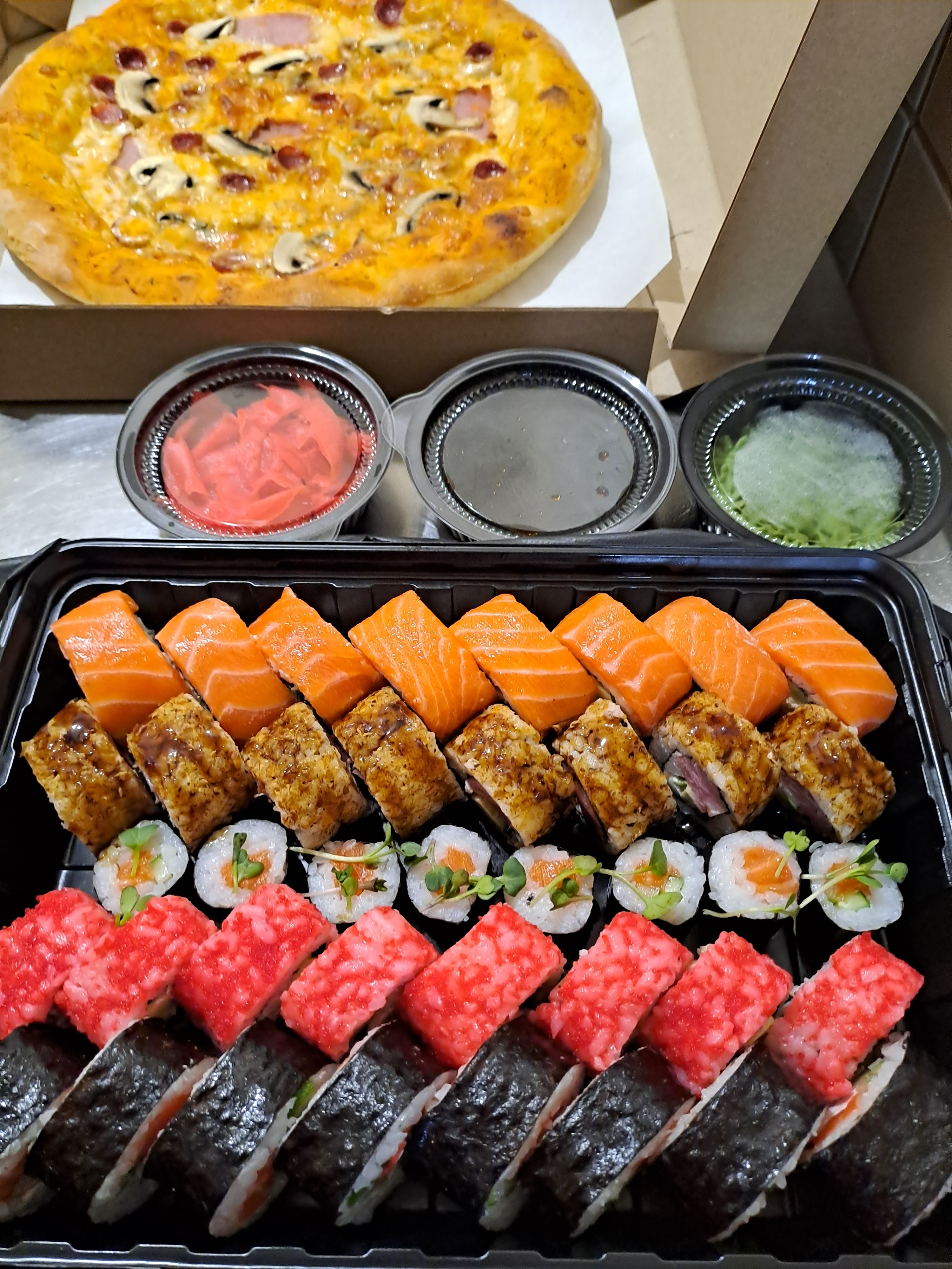 Sugartown піца+суші image 3