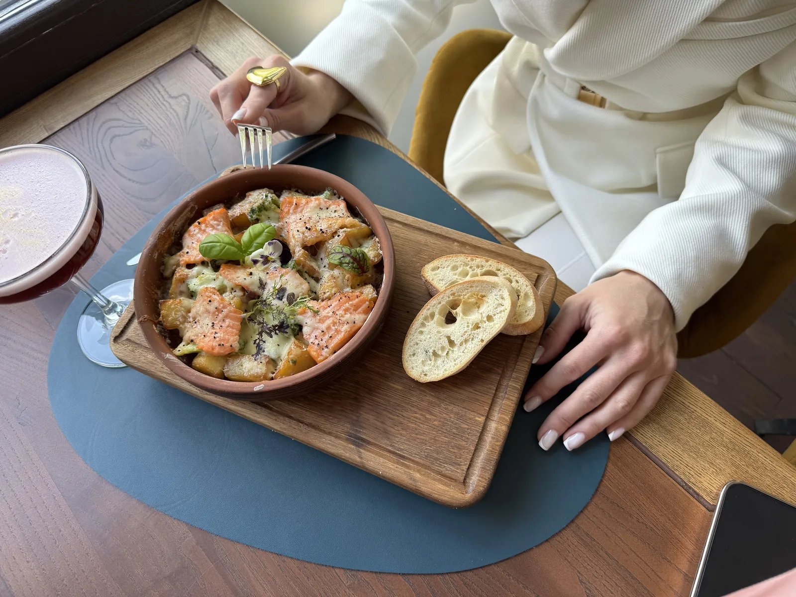 Veranda Eats&Drinks image 2