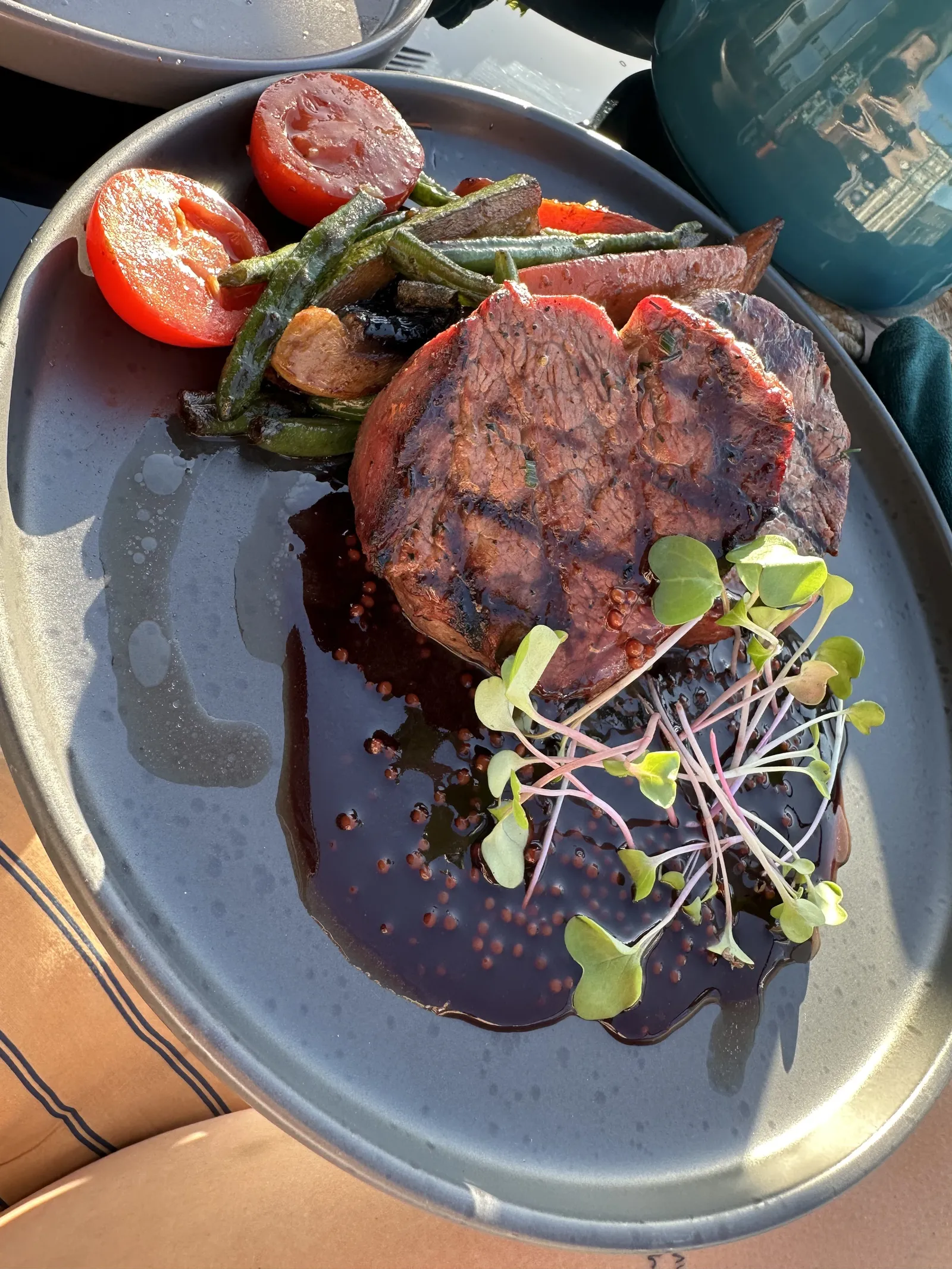 SHIB Restaurant & Bar image 9