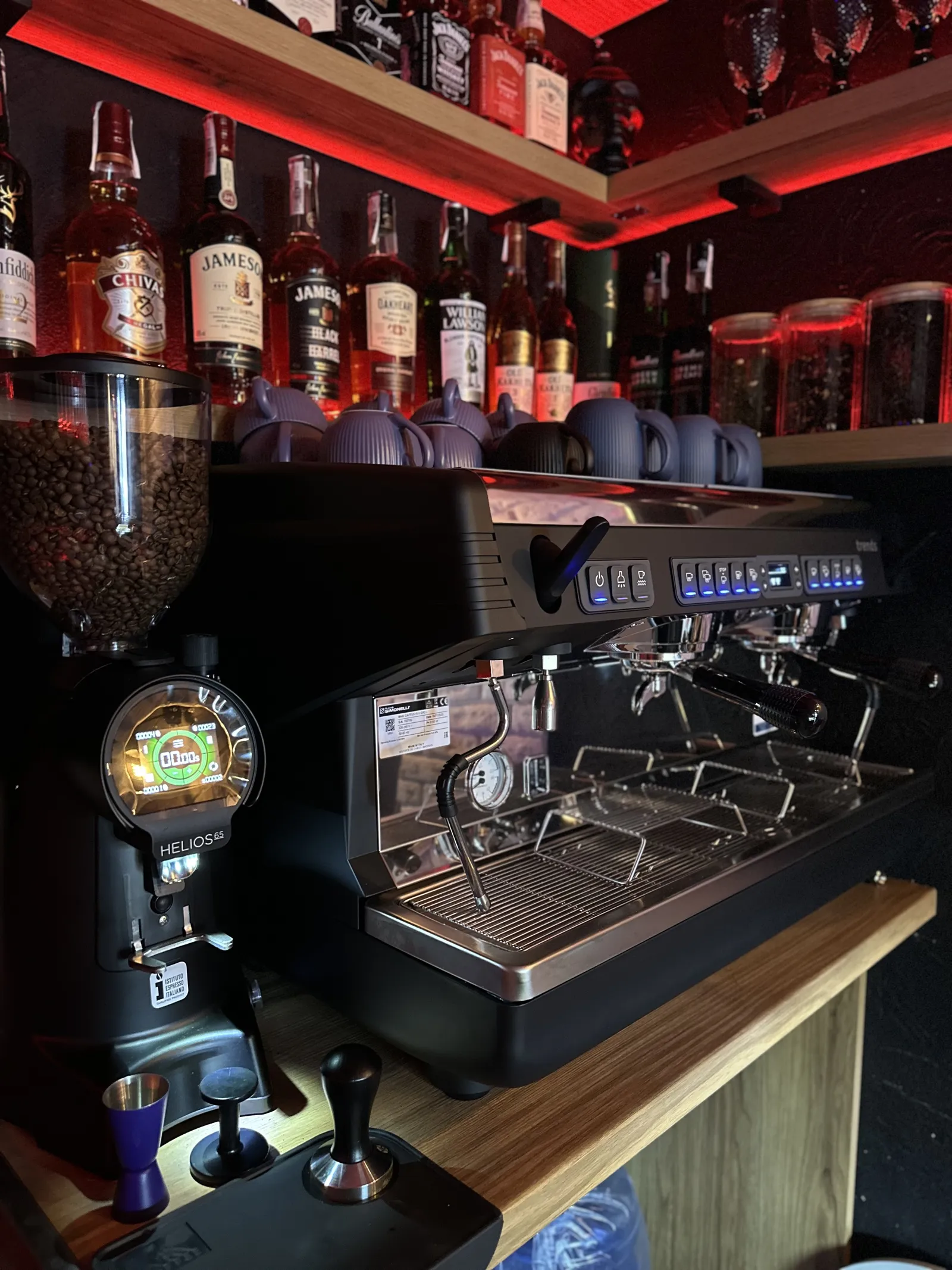 Whiskey Bar image 5