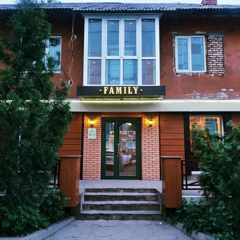 Family cafe image 3