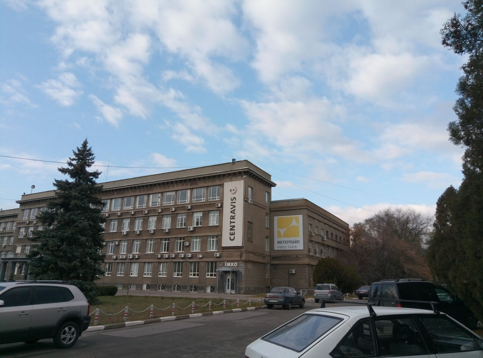 Yizhko image 5