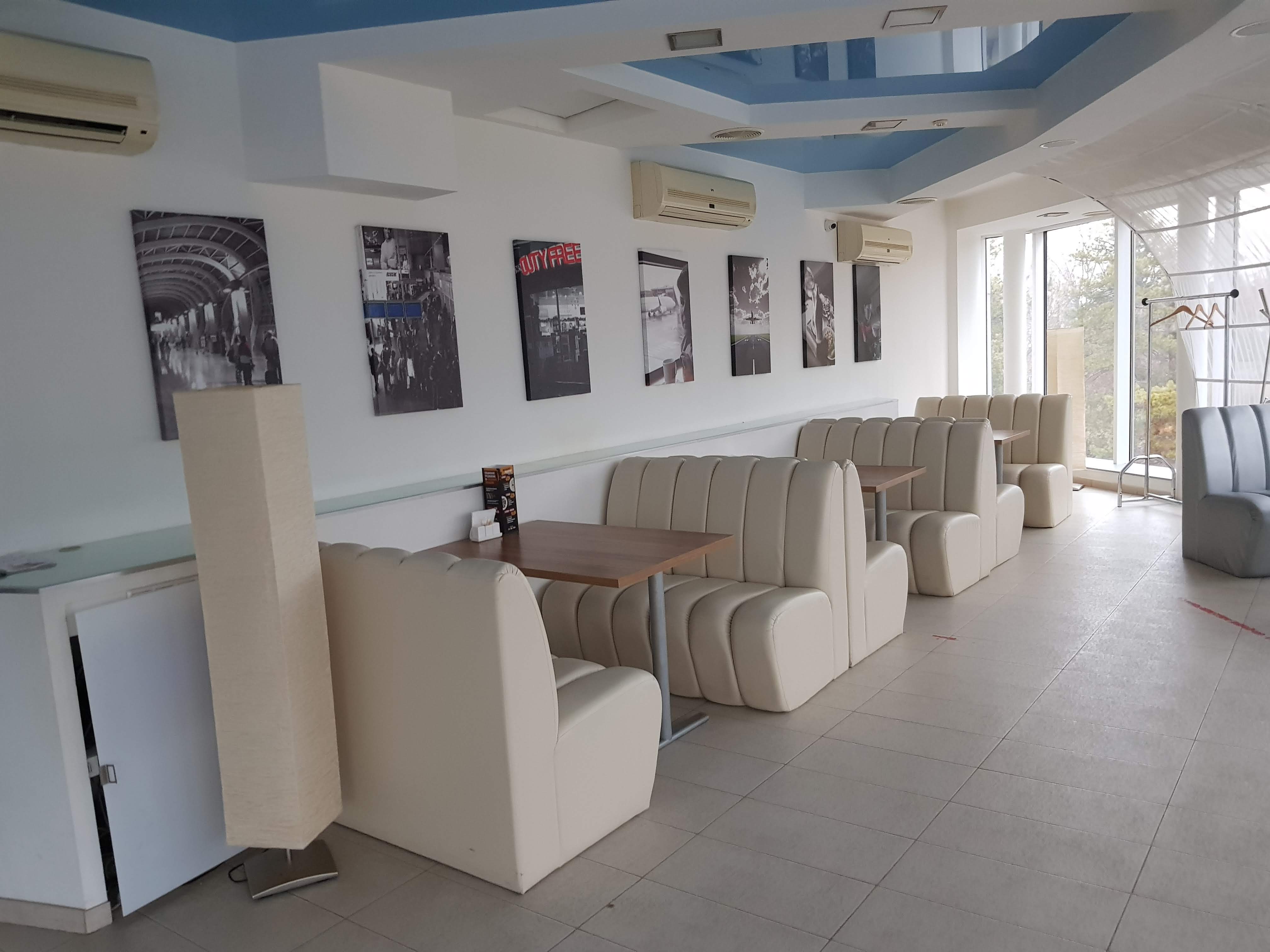 Sky Gastrobar image 10