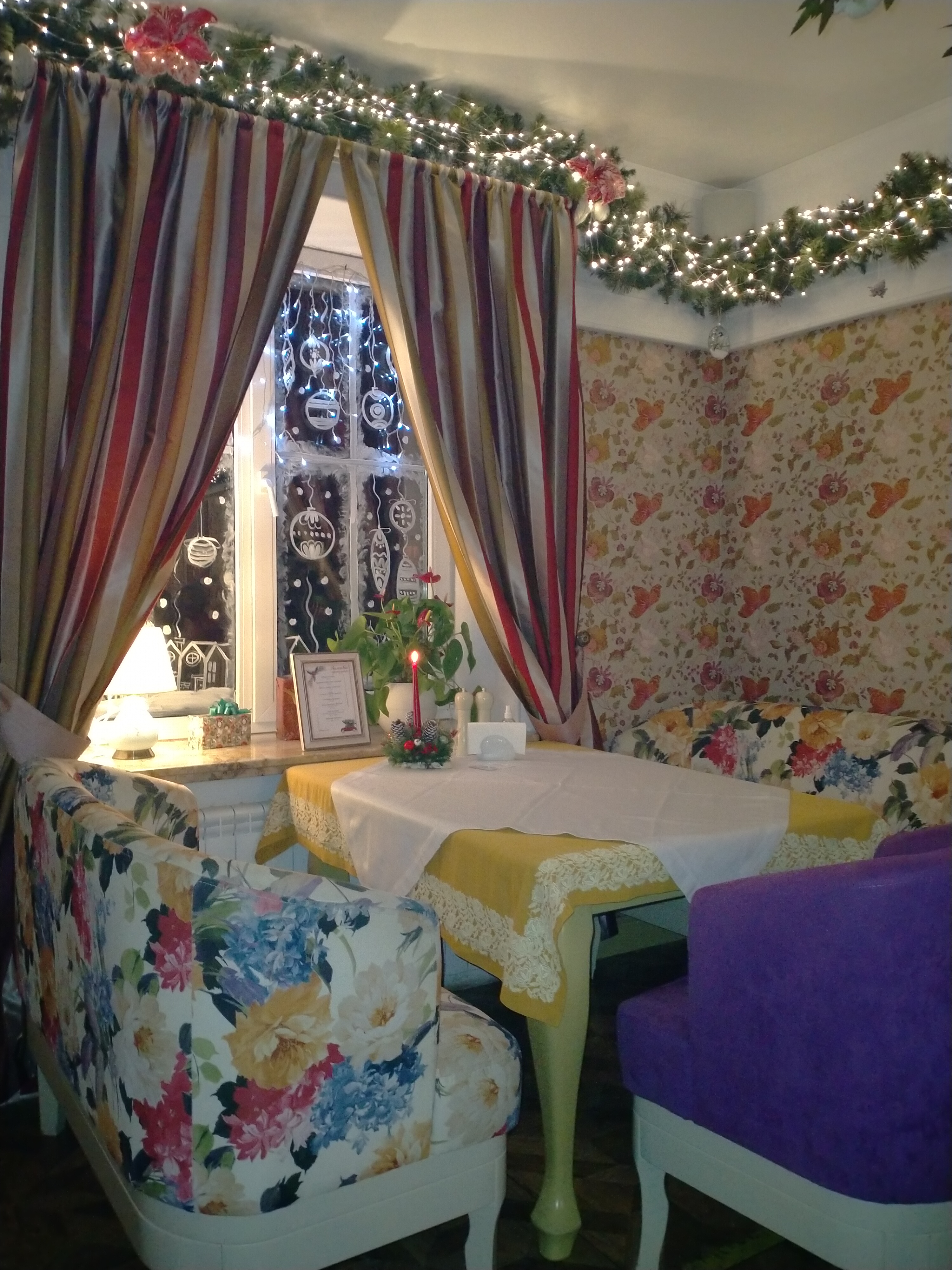 "Lyubov Ta Holuby" image 9