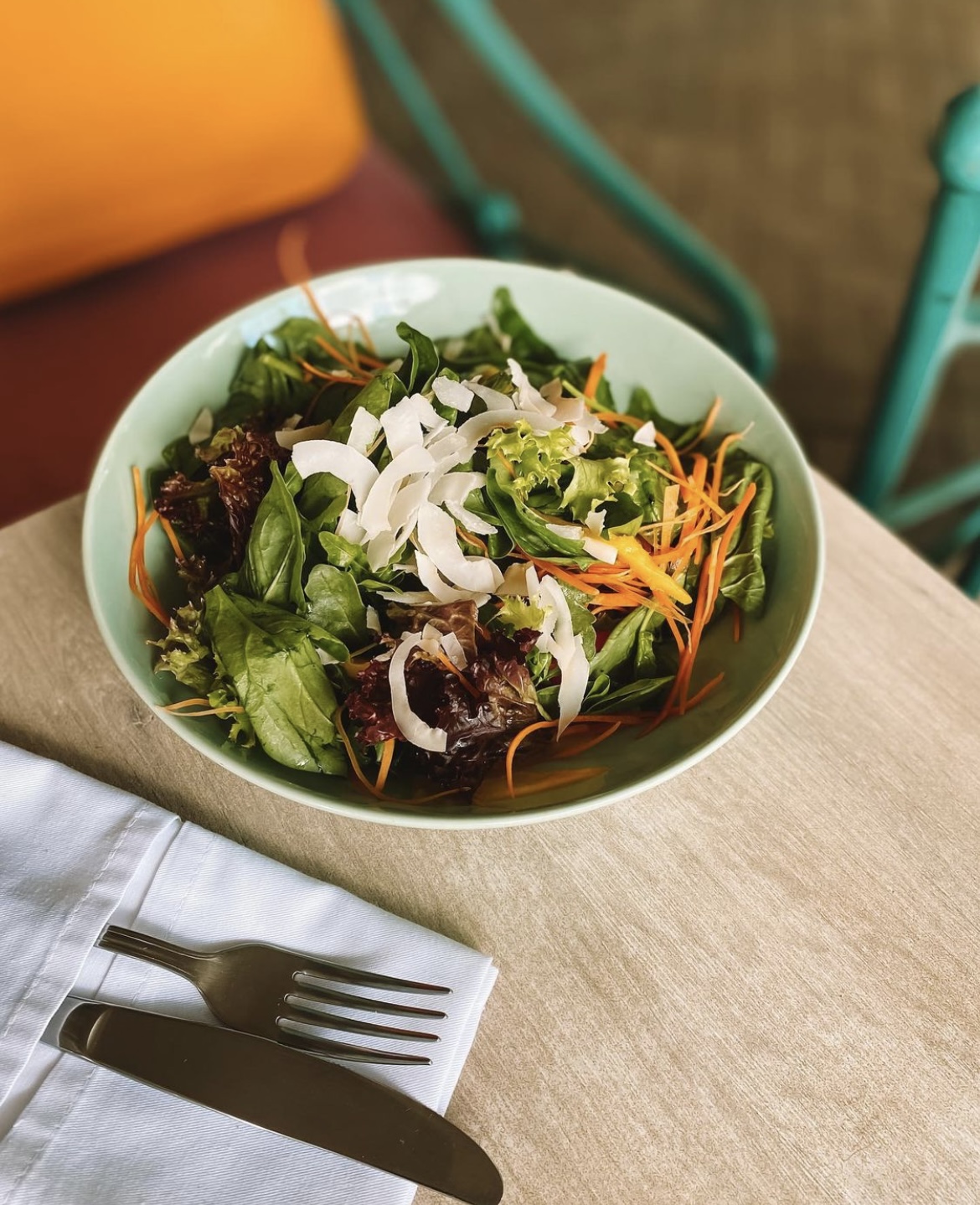 "Lyubov Ta Holuby" image 10