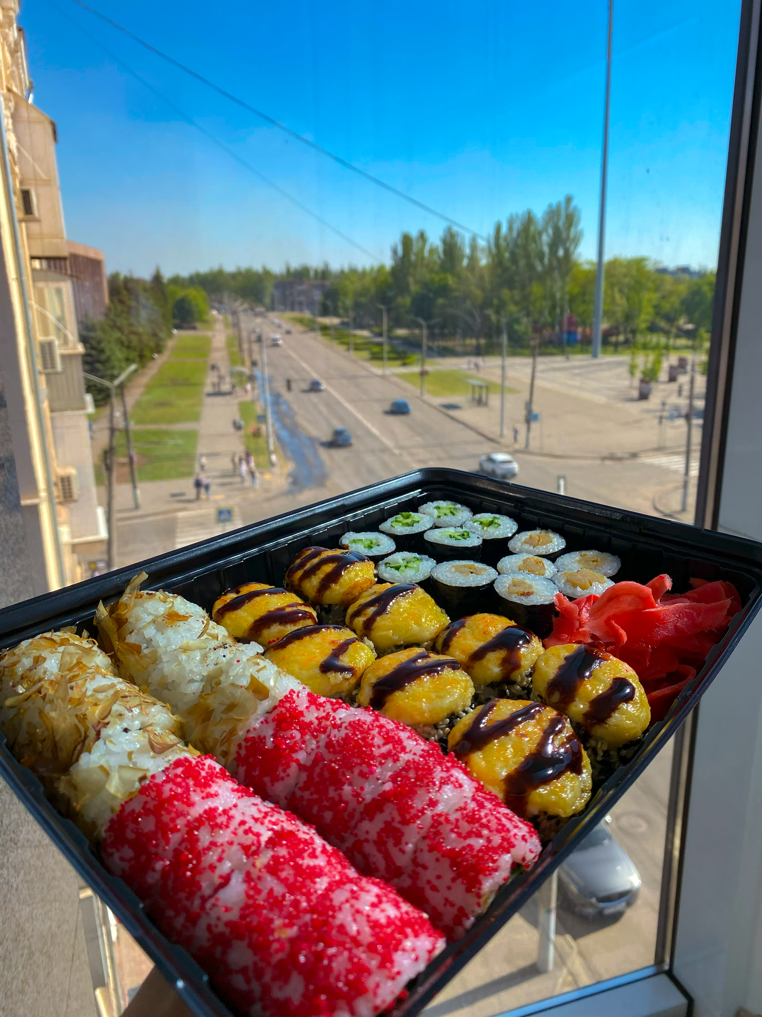 Sushi Take Out image 9