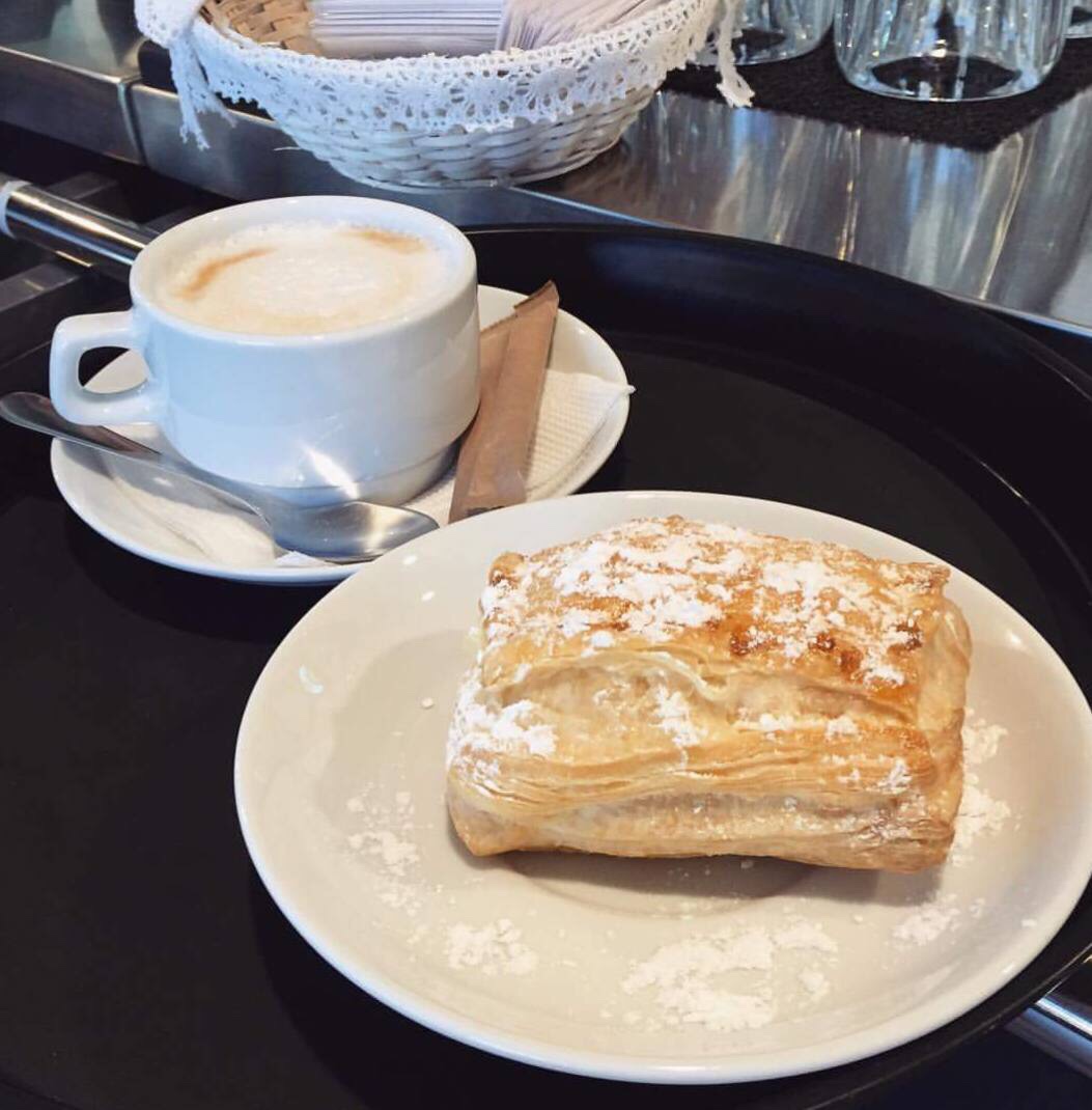 BORSCH HOUSE image 6