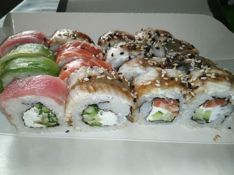 Sushi bar o2 image 1