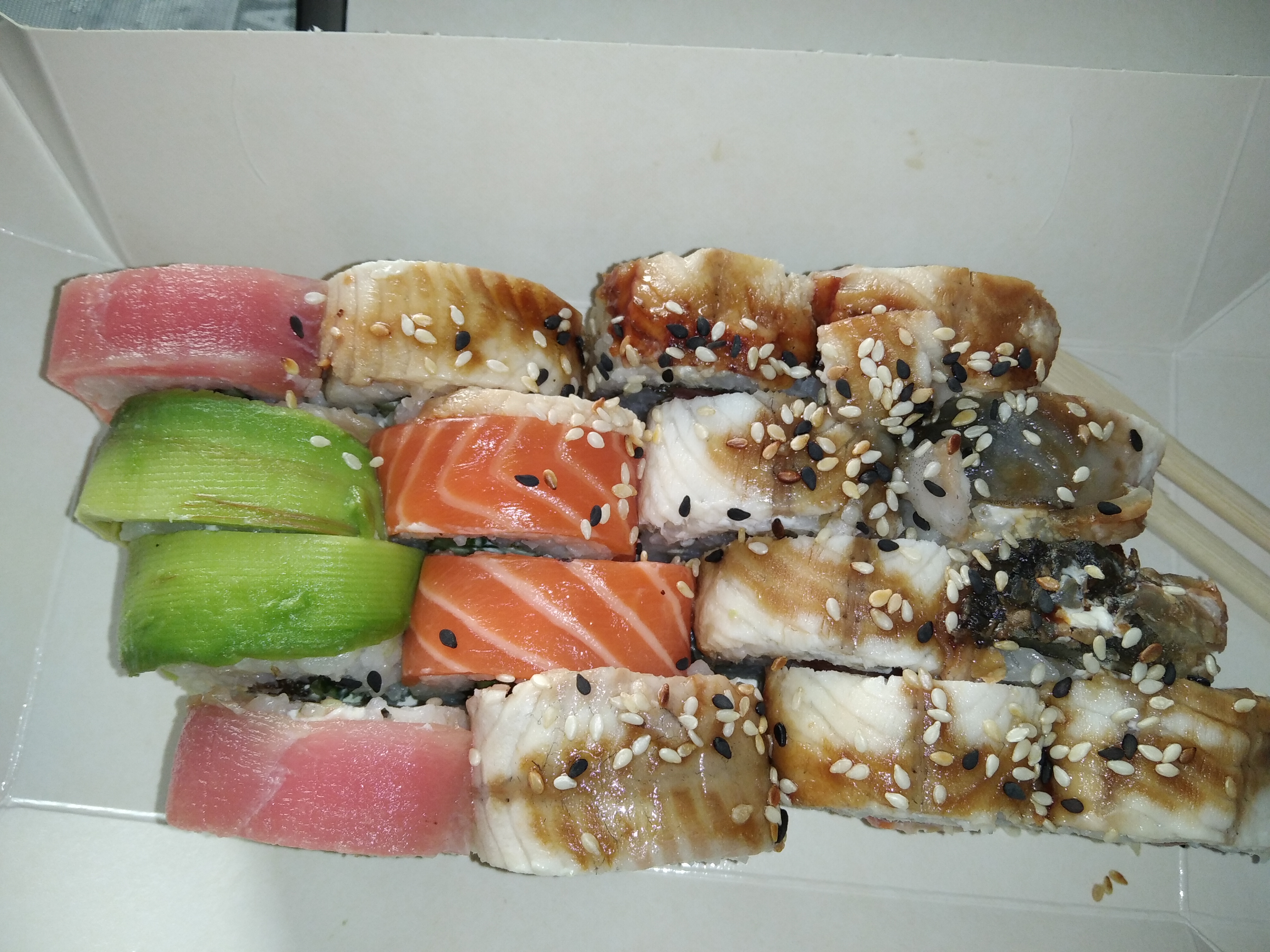 Sushi bar o2 image 5