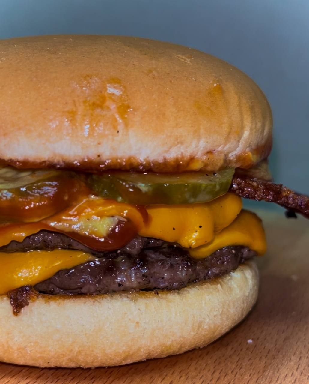 Є-Бургер image 2