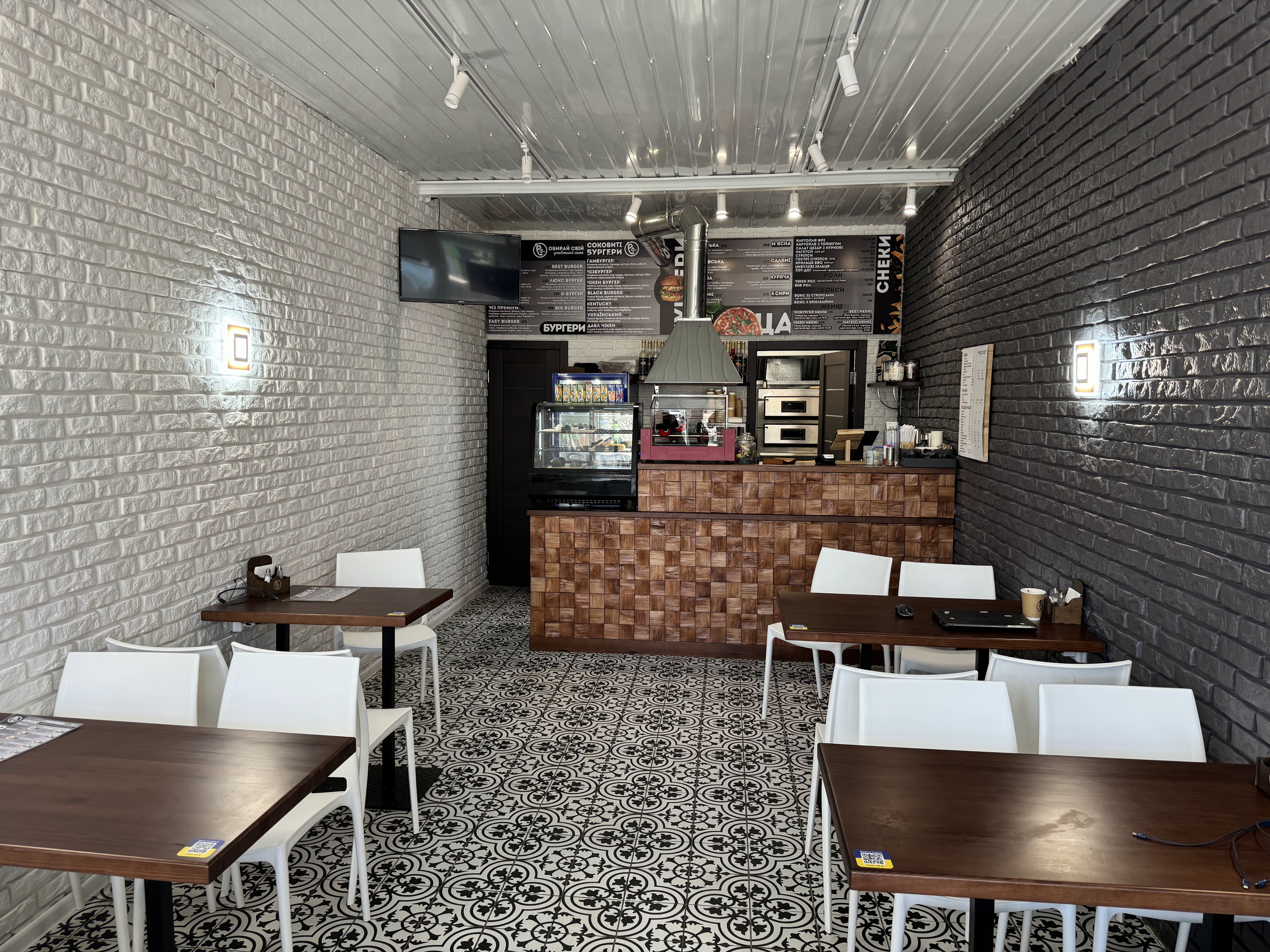 Є-Бургер image 4