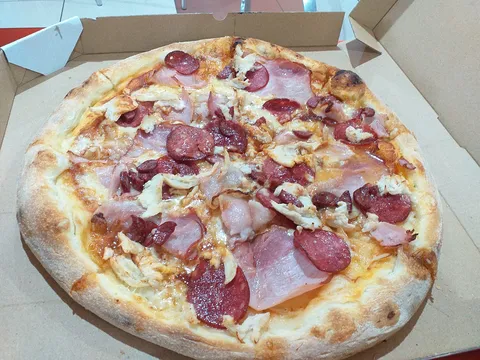 STOP PIZZA image 2
