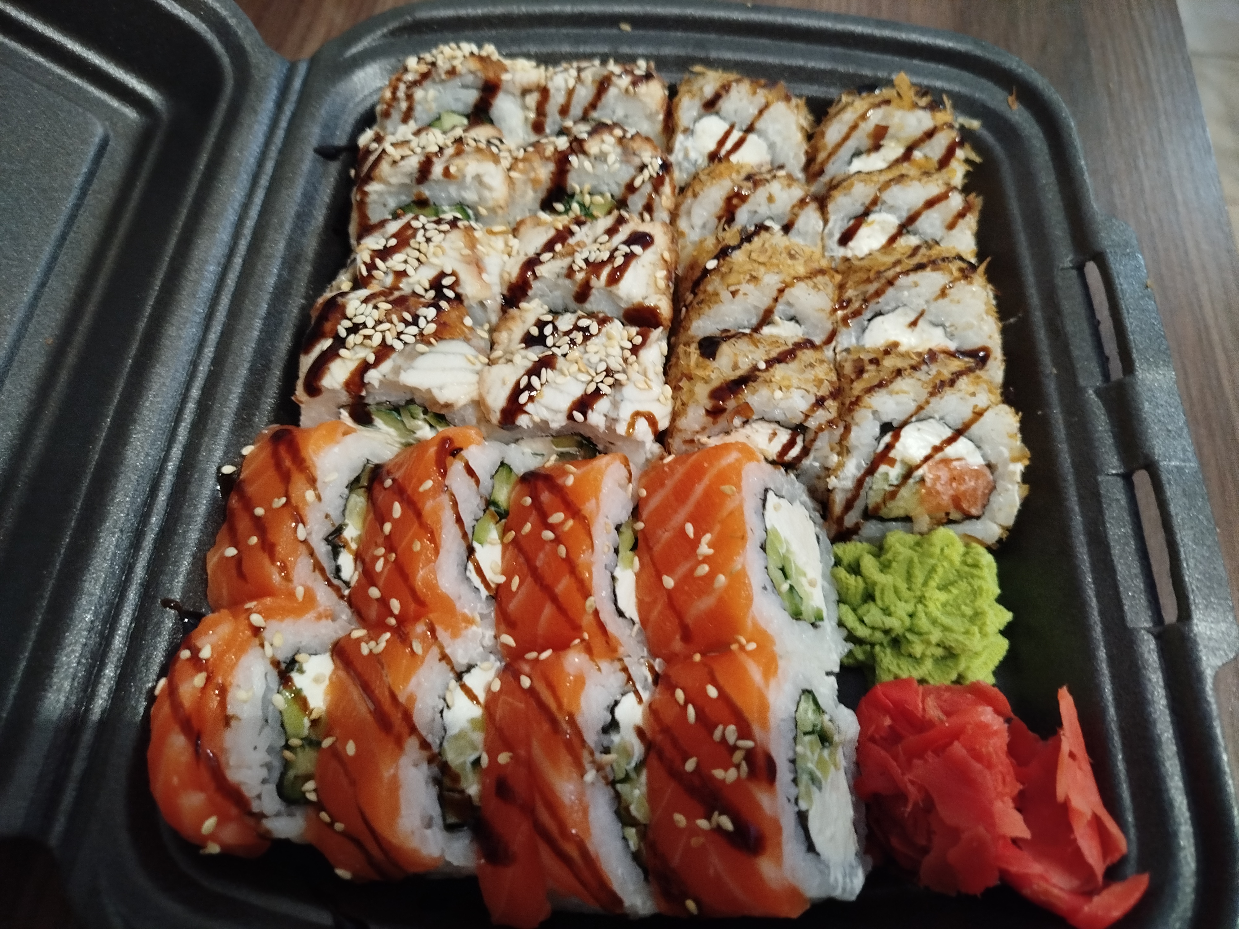 Суши Студия "ROLL HOUSE" 129-й кв-л image 3