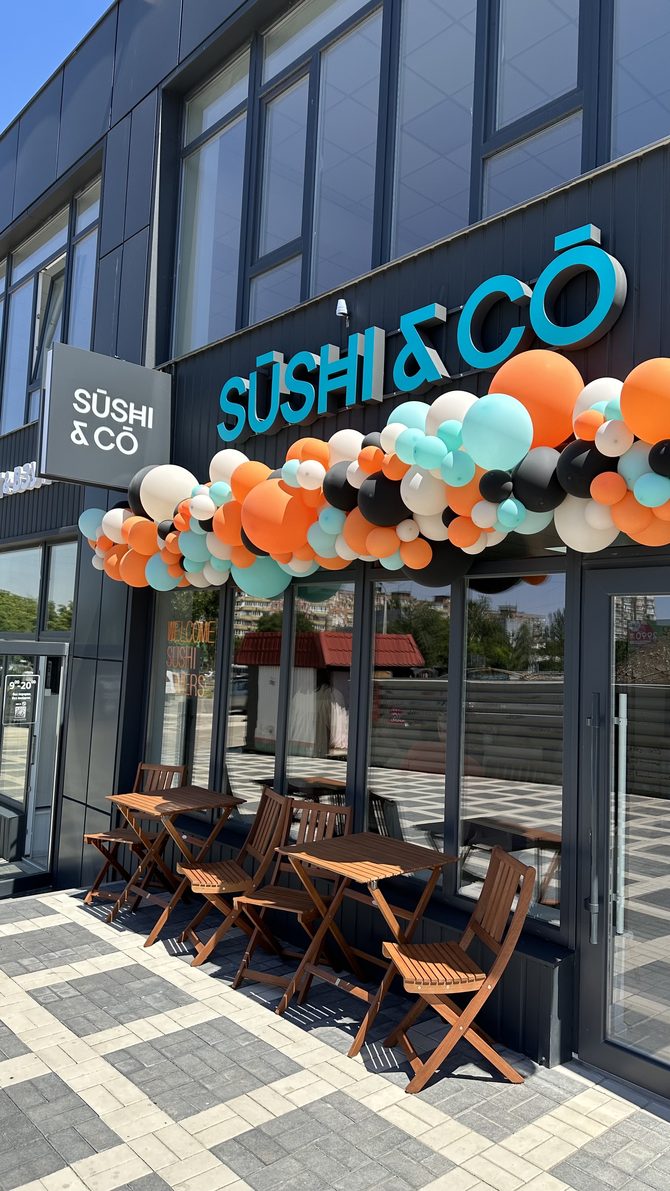 Sushi & Co image 1