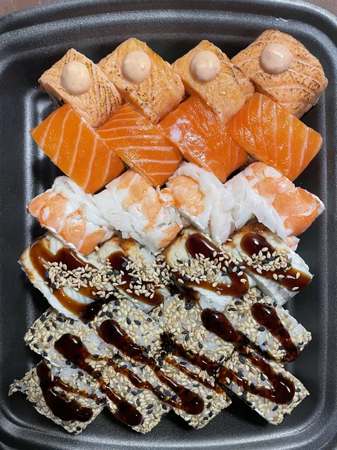 Sushi Fox image 2