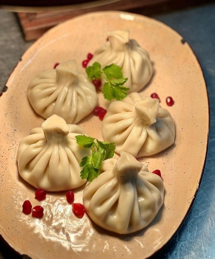 Ресторан грузинської кухні Pirveli image 2