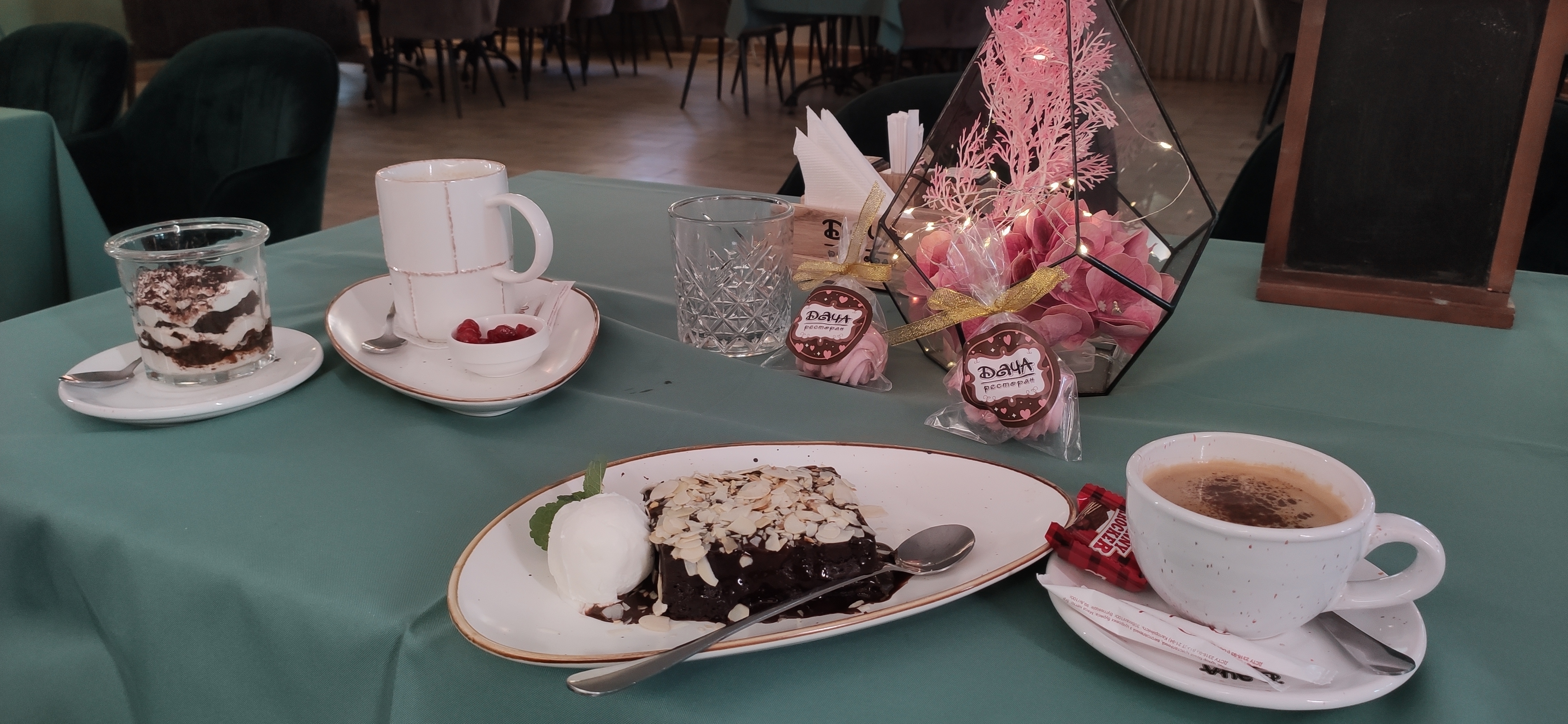 Restoran Dacha image 2