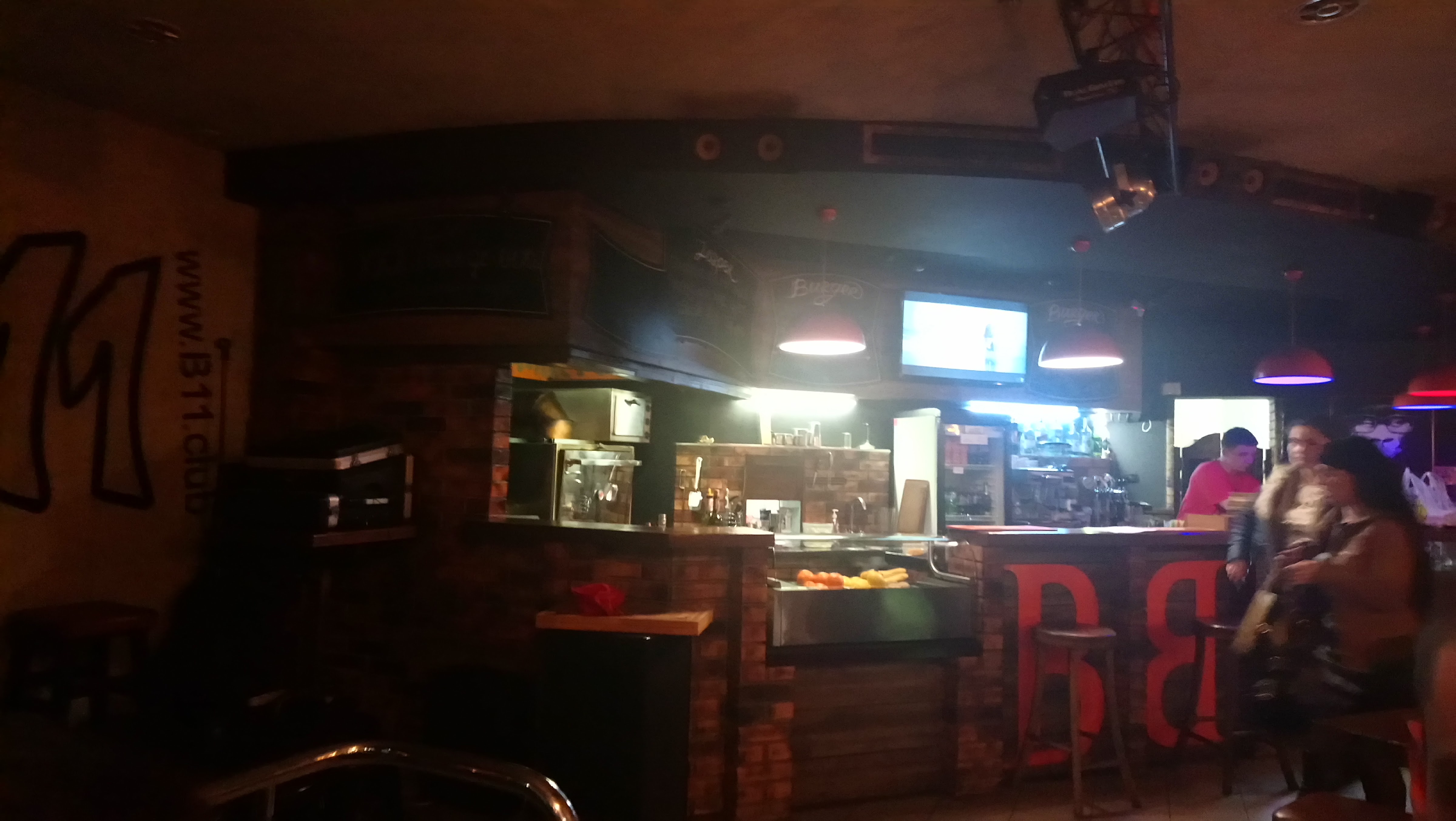 BistroClub - B11 image 3