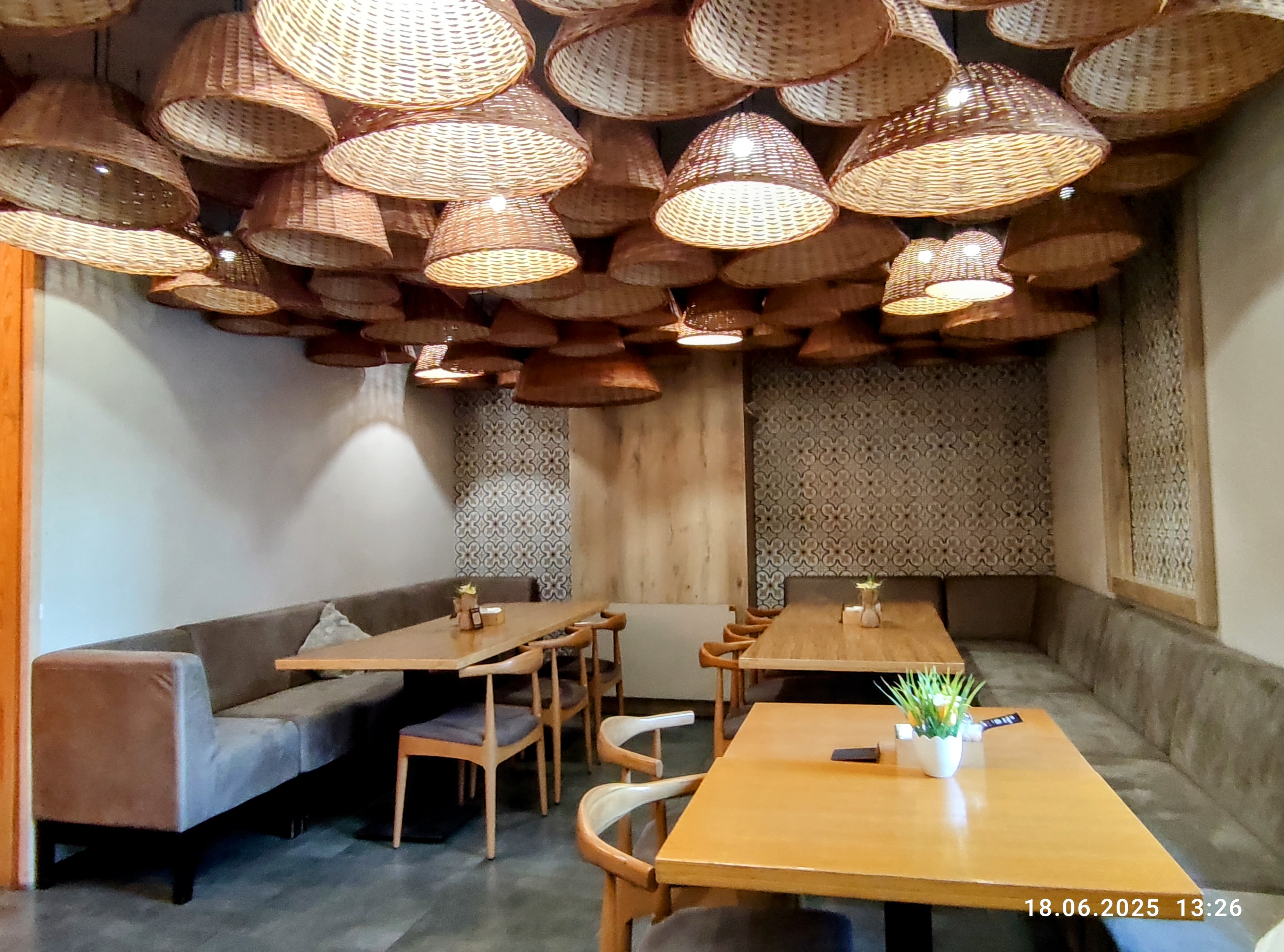 One Gogi I Ван Гогі грузинський ресторан image 4