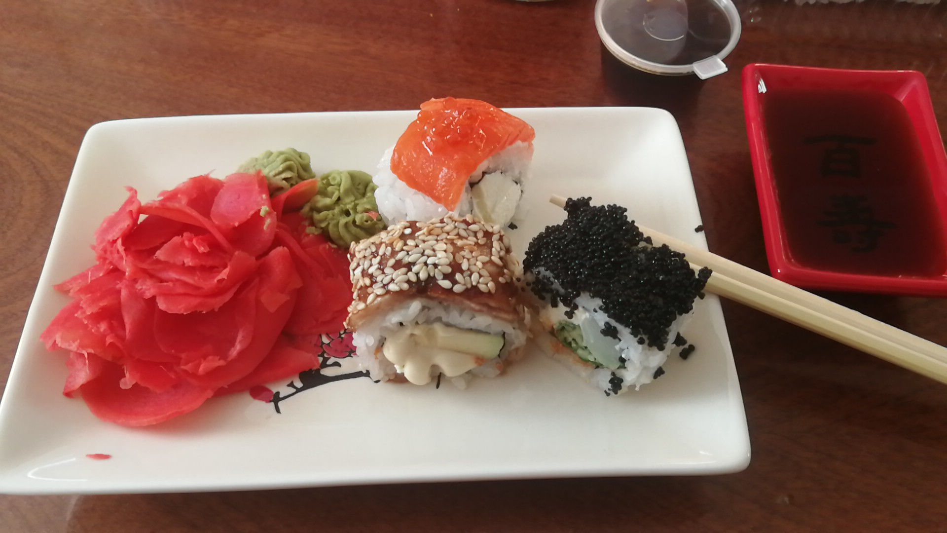 SHARK sushi-bar image 8