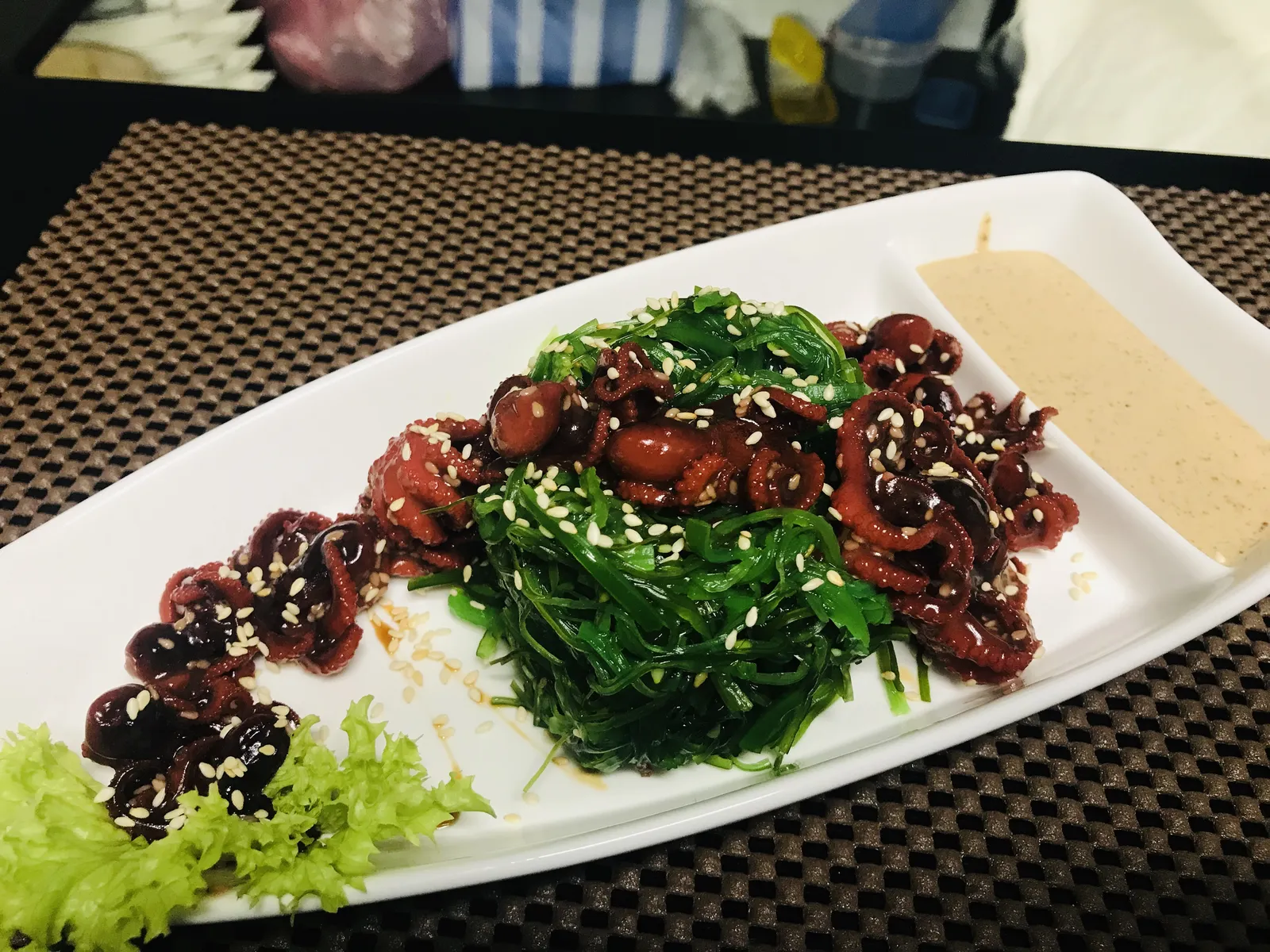SHARK sushi-bar image 9