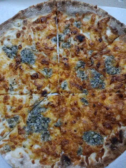 Pro pizza image 8