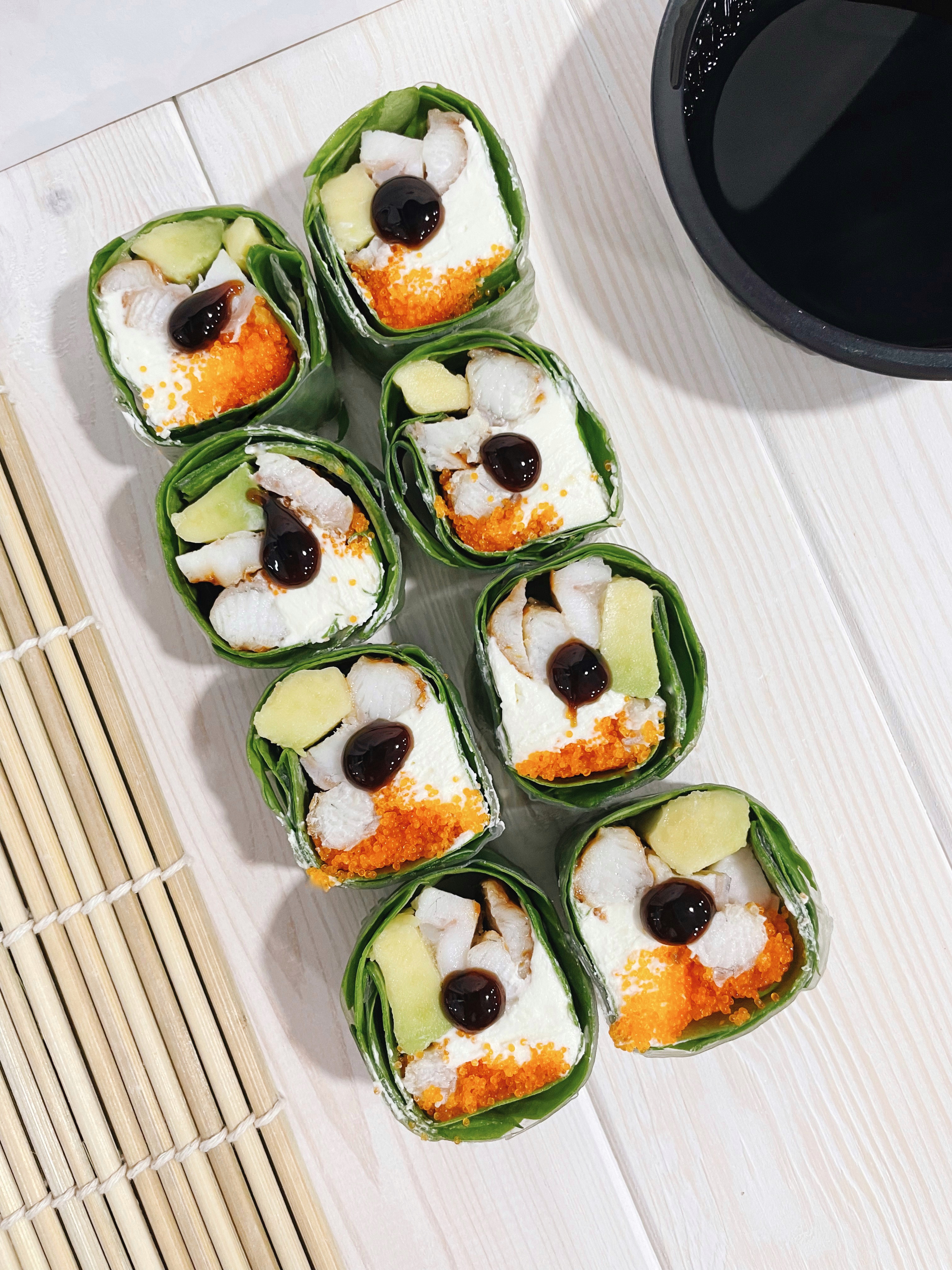 Sushi place Red fish image 1