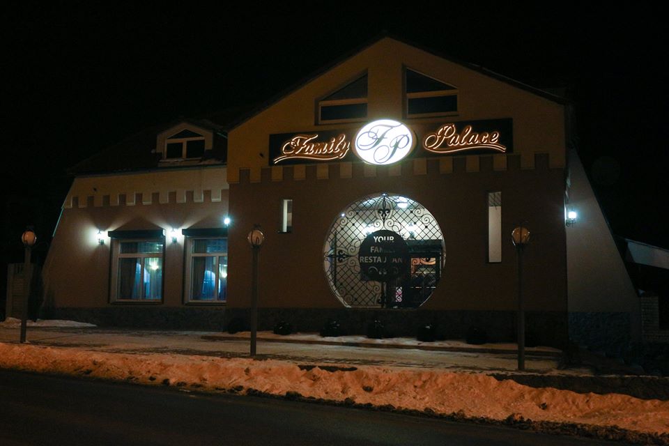 Family Palace image 4