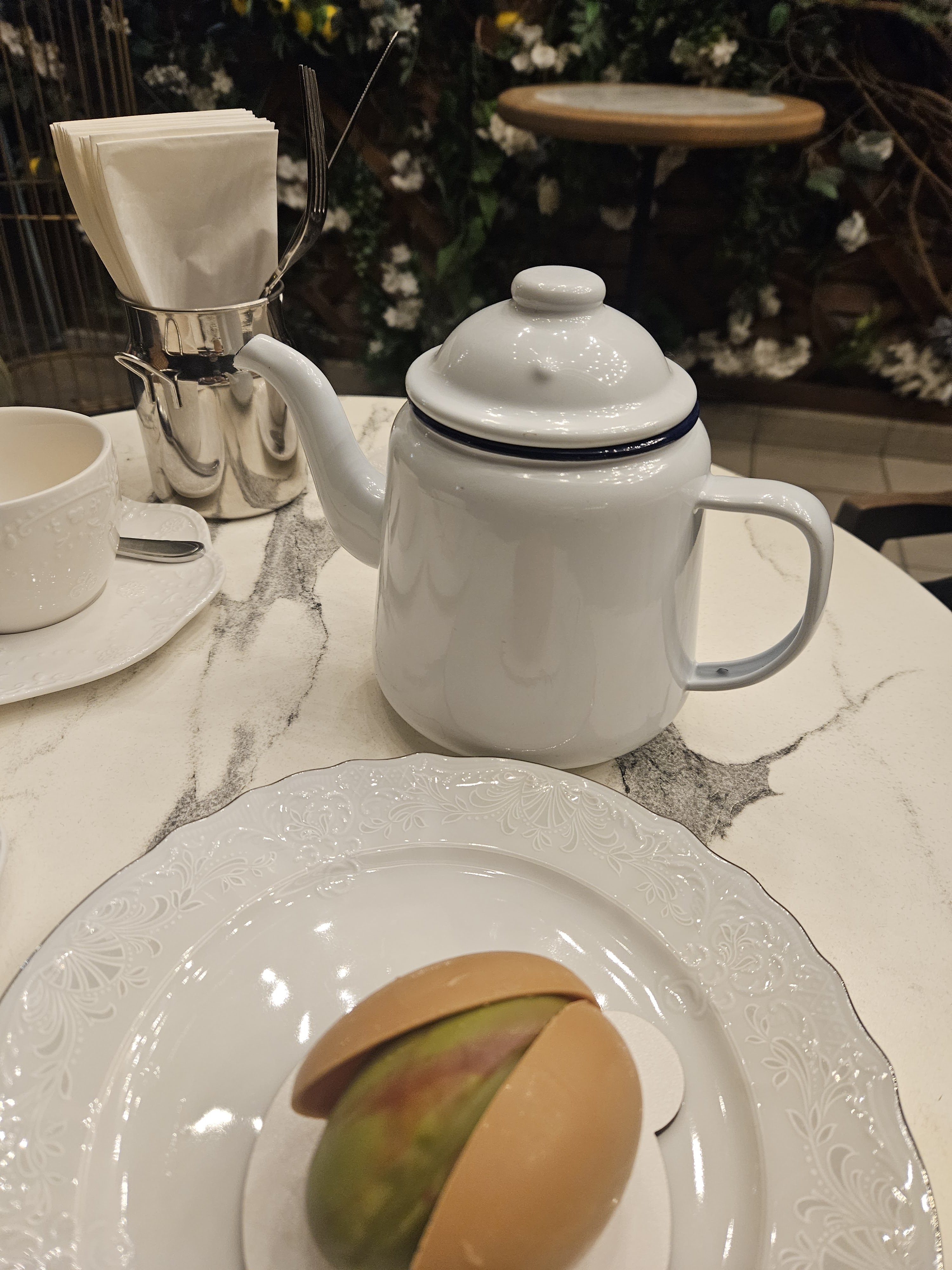 Berry Avenue image 7