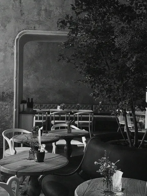 Ресторація Intermezzo image 1
