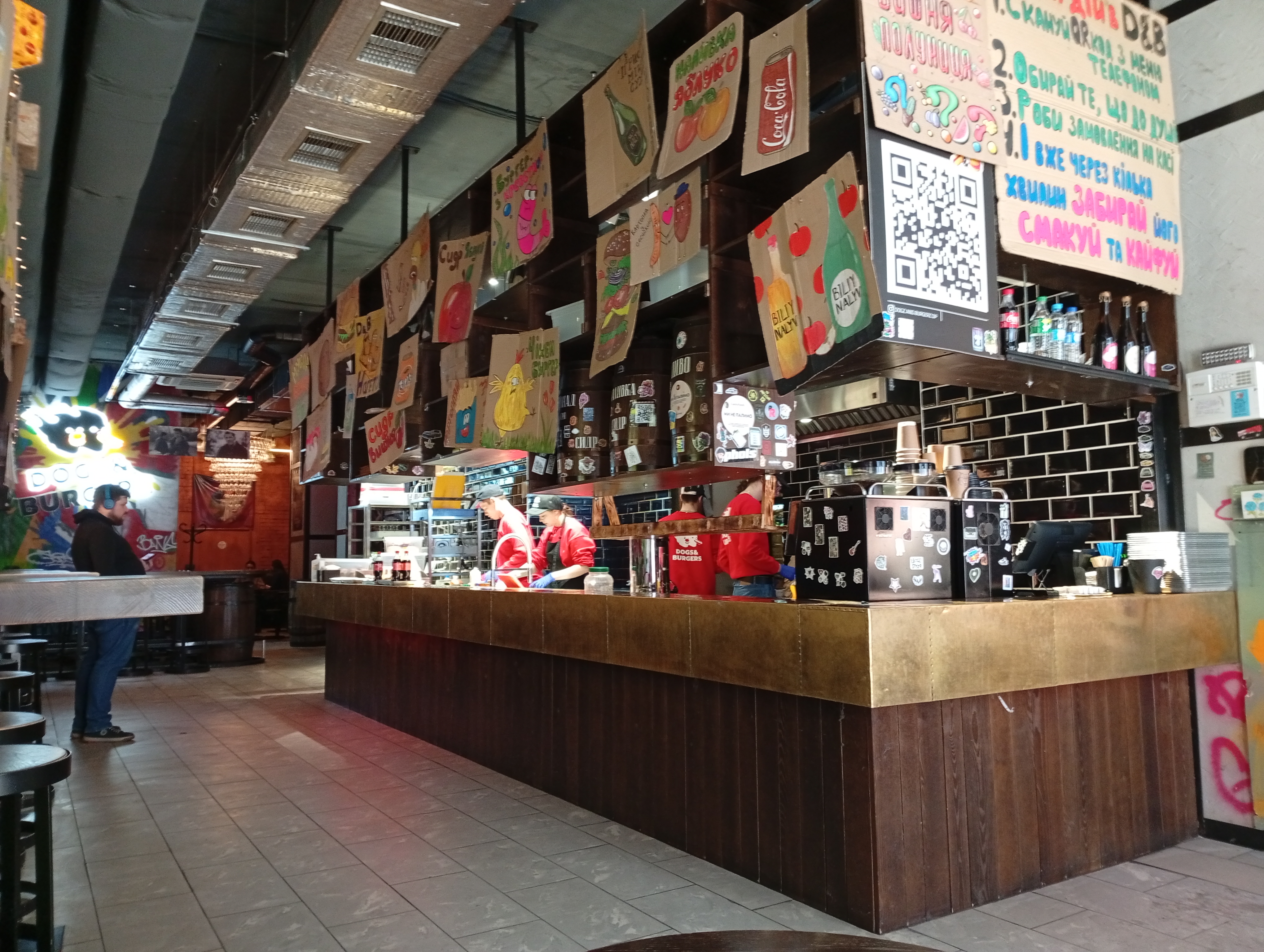 Dogs&Burgers / Догс&Бургерс image 3