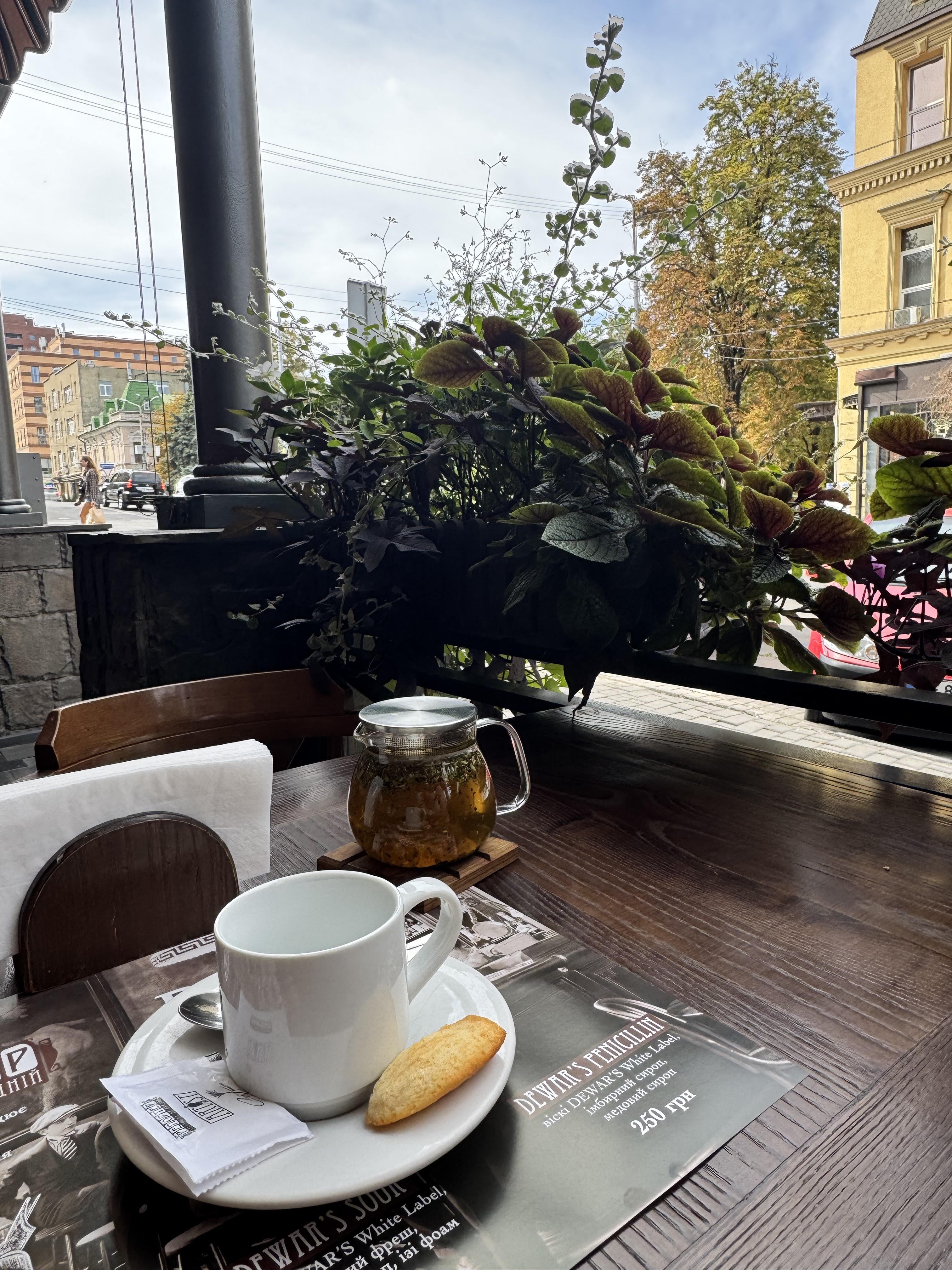 Reporter Restaurant & Coffee image 10