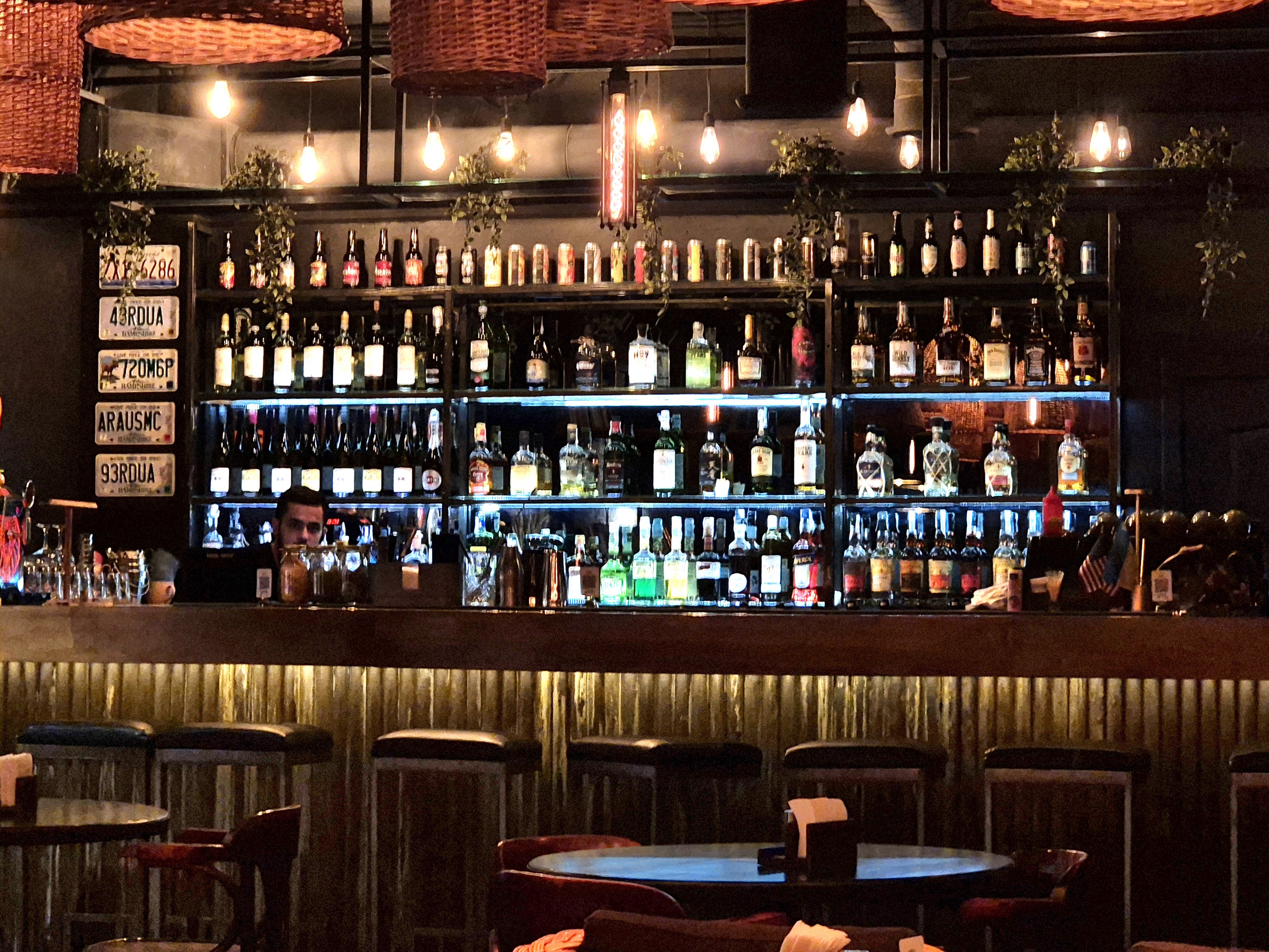 First Wave Pizza Bar image 7