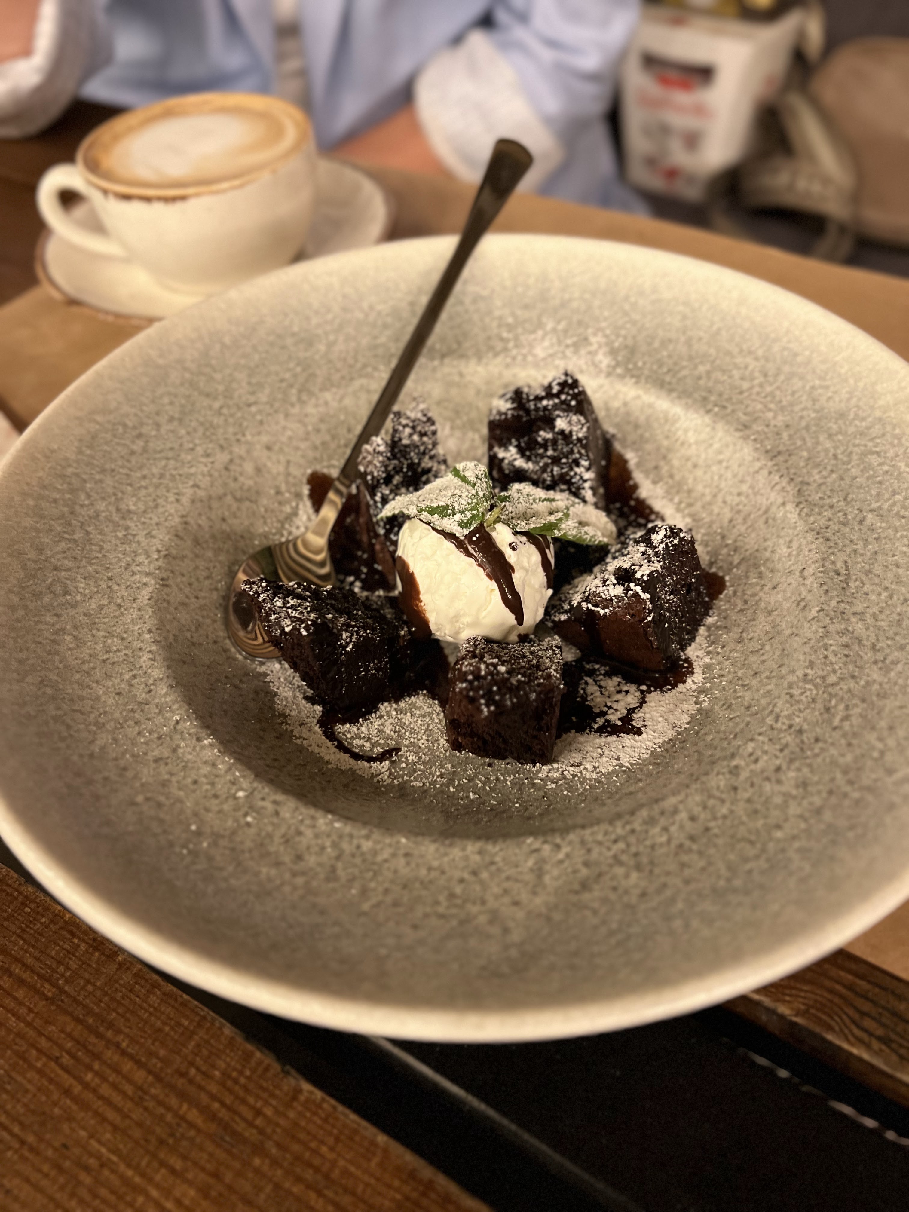 One Gogi | Ван Гогі image 10