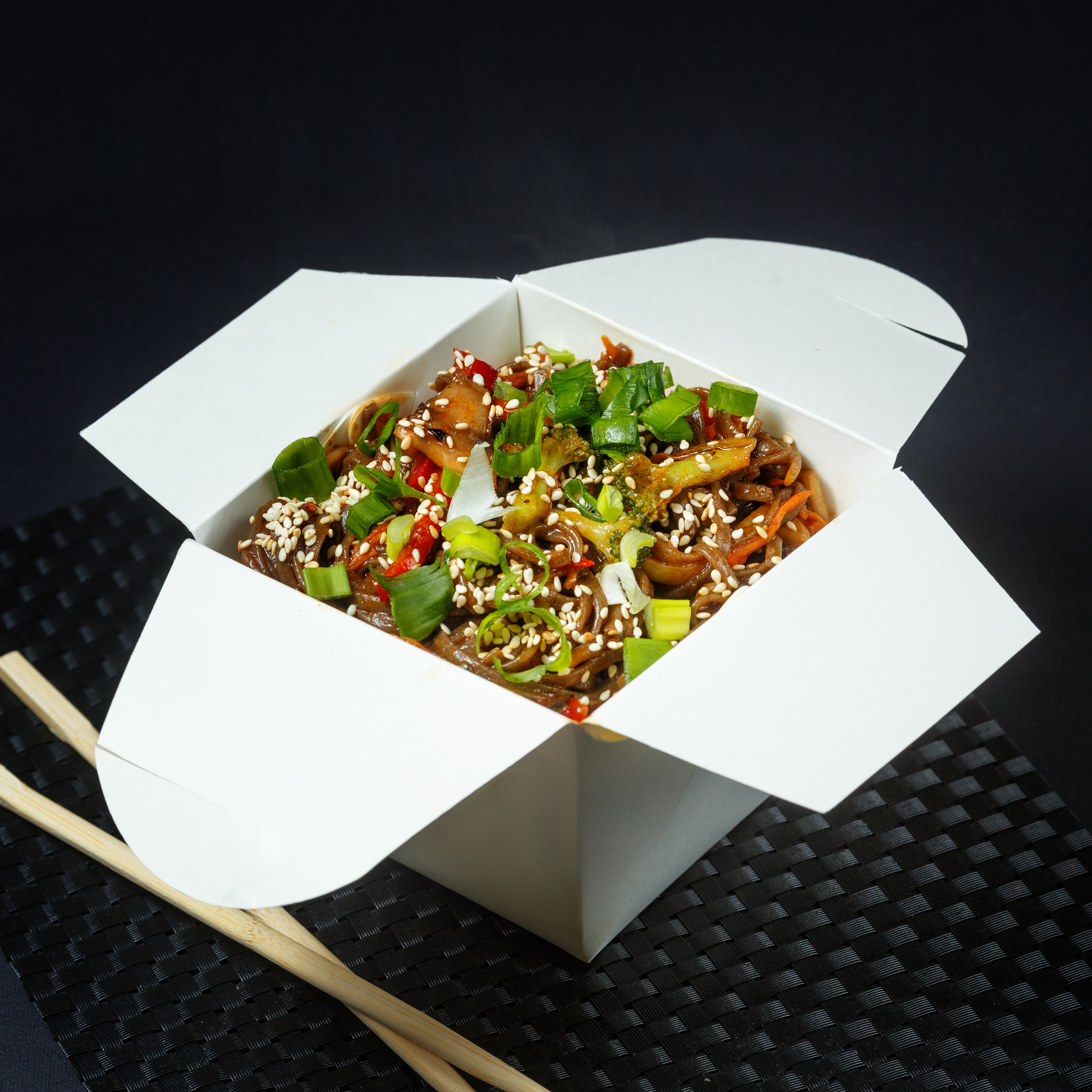 Omnomnom - доставка пиццы и суши image 7